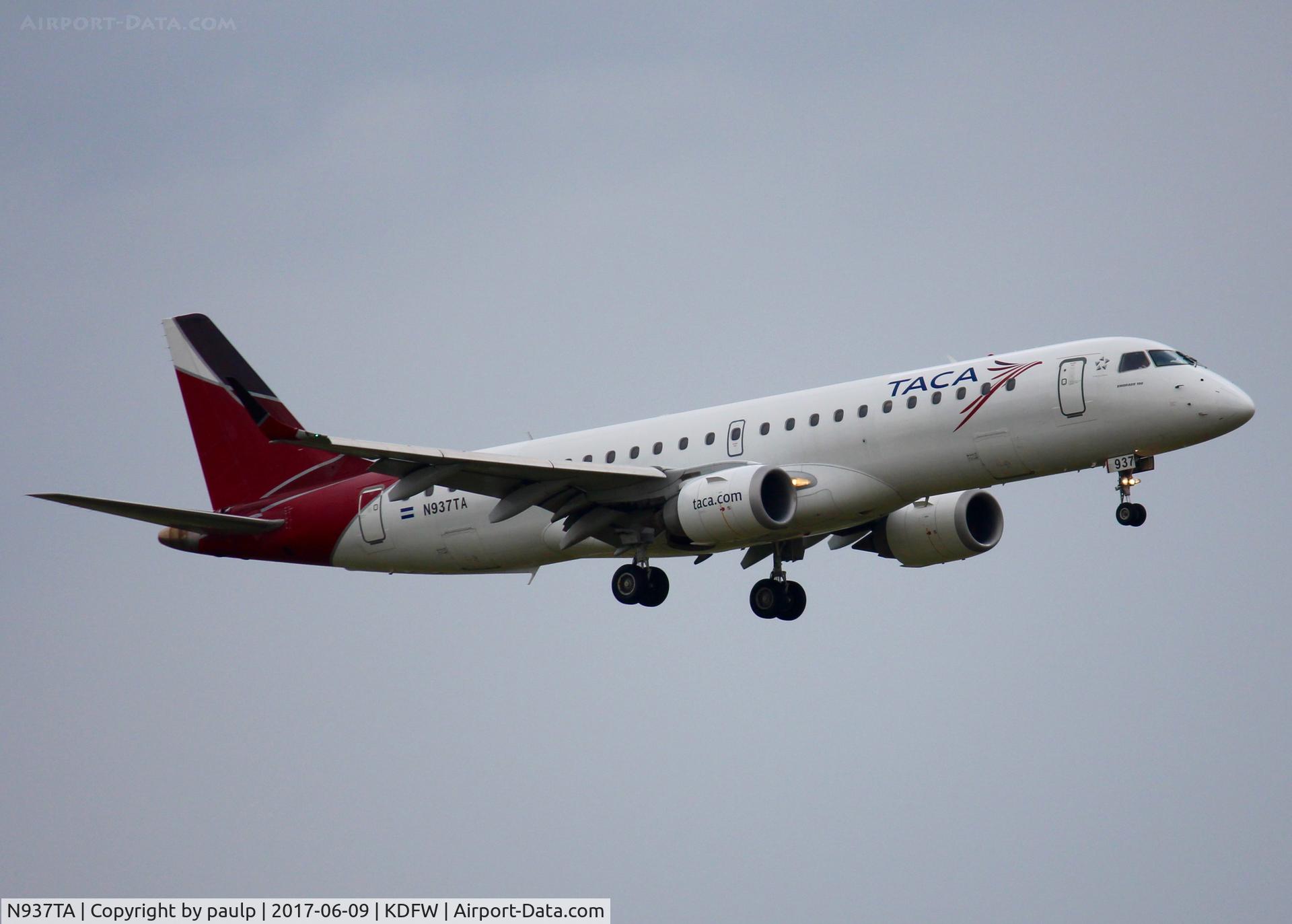 N937TA, Embraer ERJ-190-100 IGW 190AR C/N 19000221, At DFW.