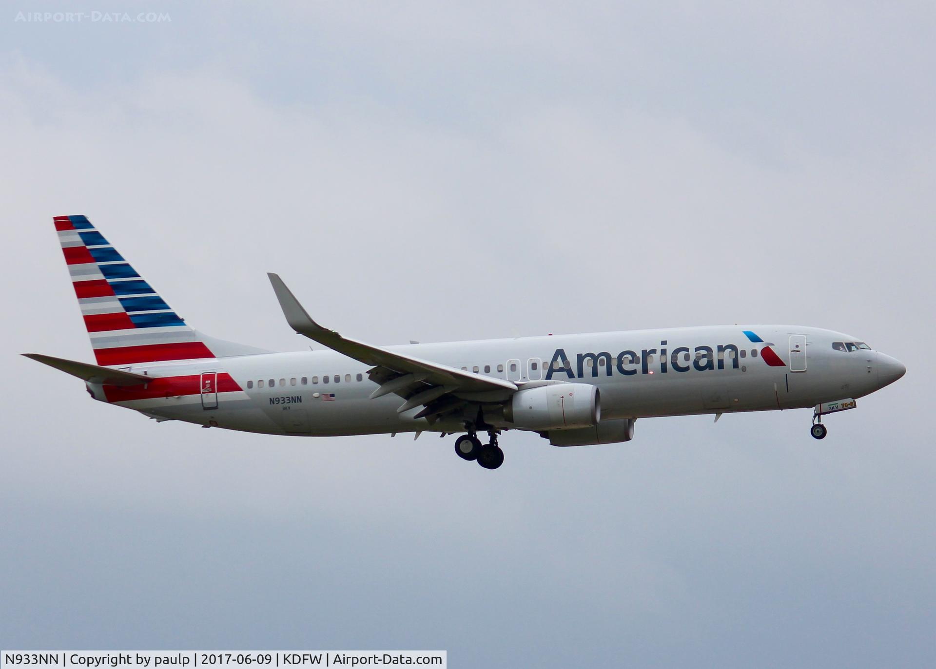 N933NN, 2013 Boeing 737-823 C/N 31173, At DFW.