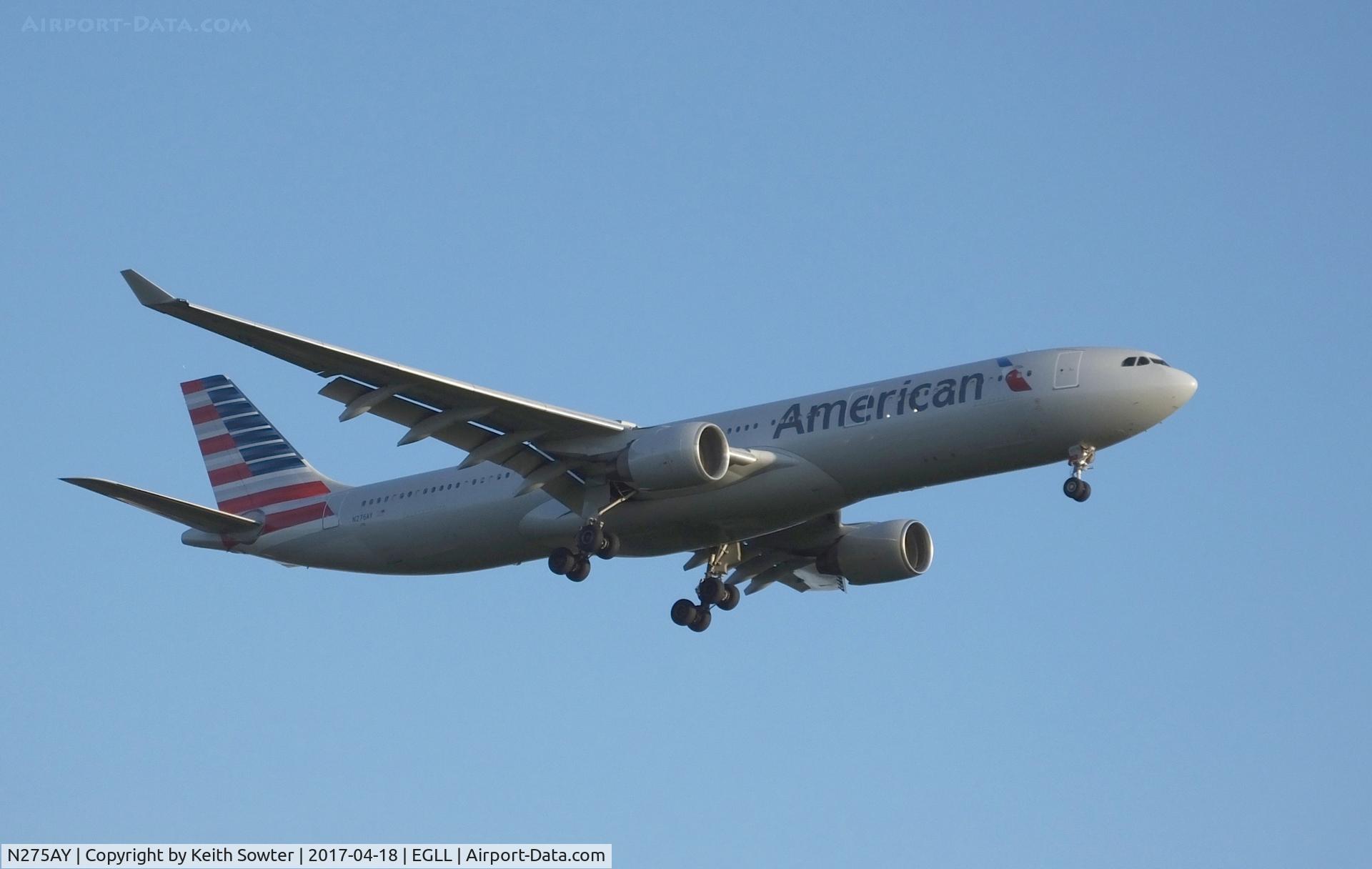 N275AY, 2000 Airbus A330-323 C/N 0370, Short finals for 09L