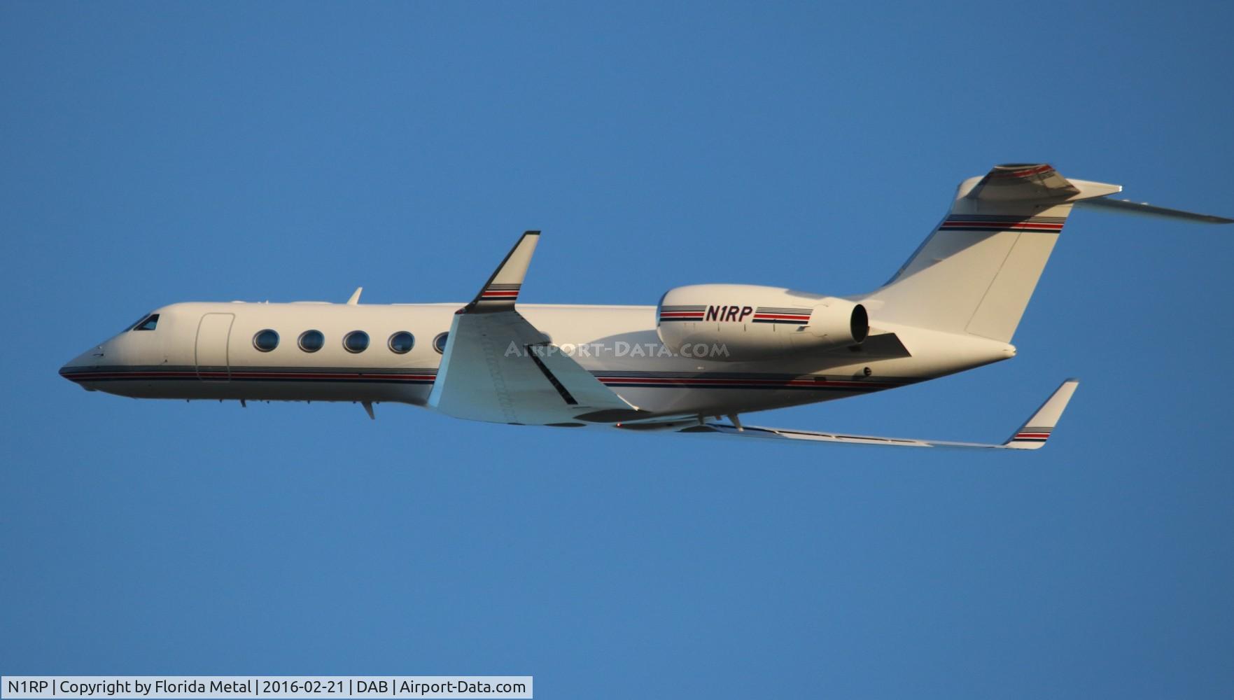 N1RP, 2013 Gulfstream Aerospace V-SP G550 C/N 5458, Penske Racing