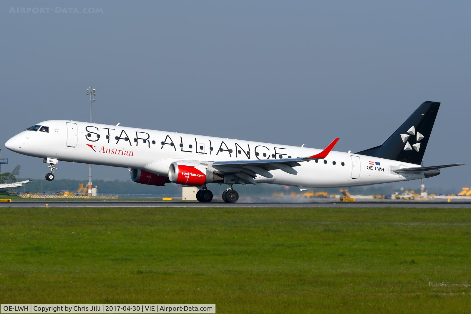 OE-LWH, 2011 Embraer 195LR (ERJ-190-200LR) C/N 19000486, Austrian Airlines