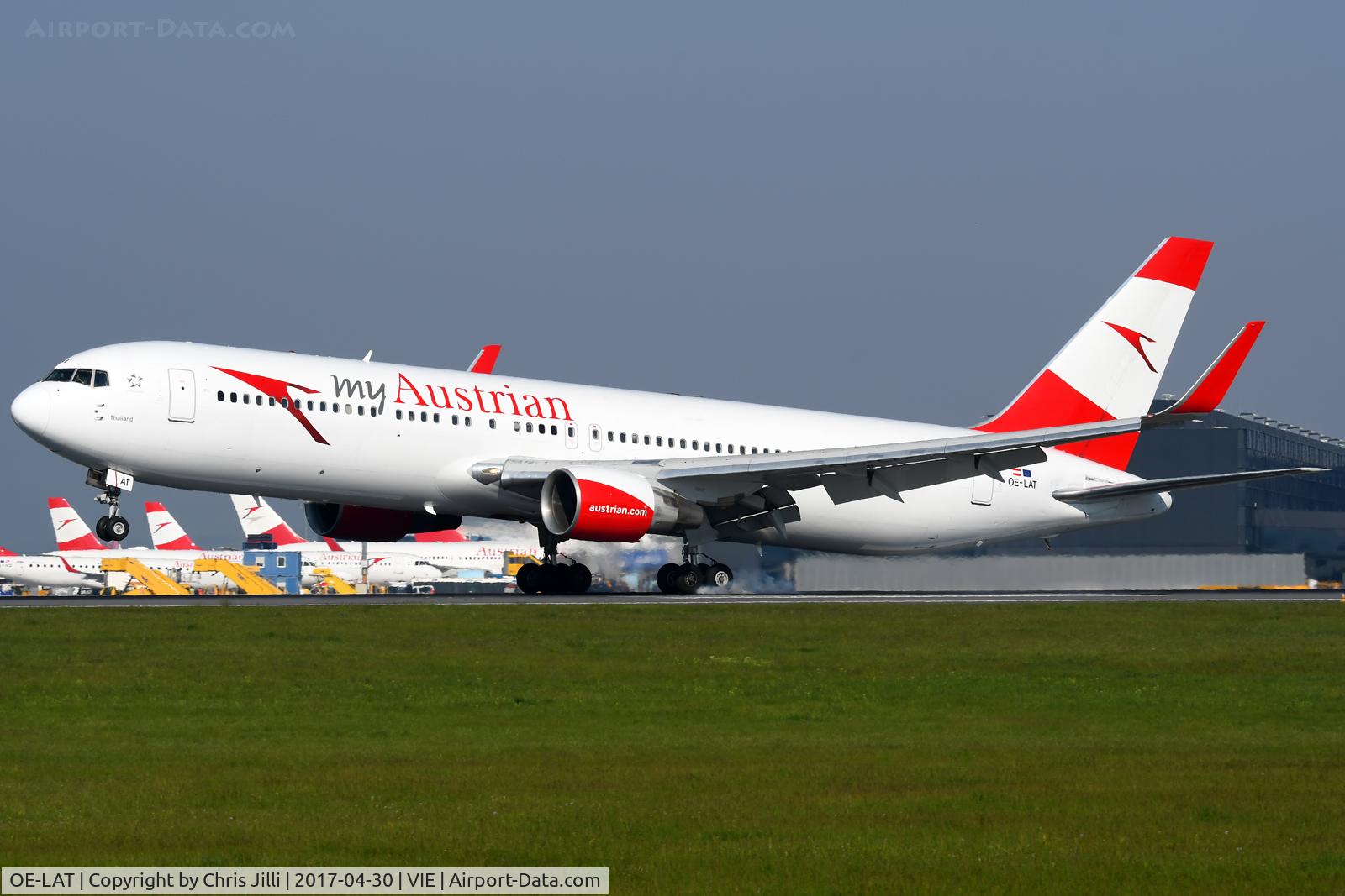 OE-LAT, 1991 Boeing 767-31A C/N 25273, Austrian Airlines