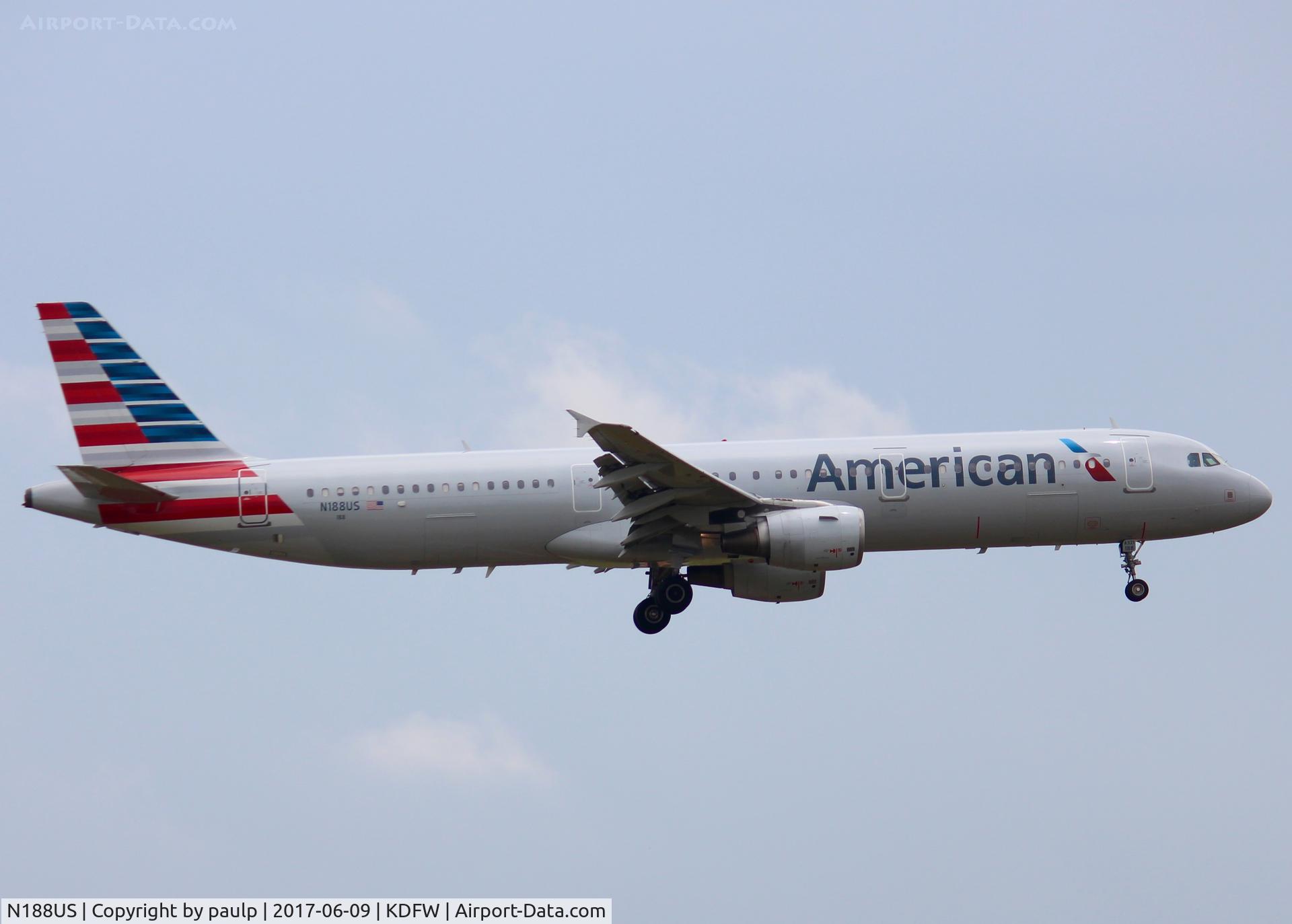N188US, 2002 Airbus A321-211 C/N 1724, At DFW.