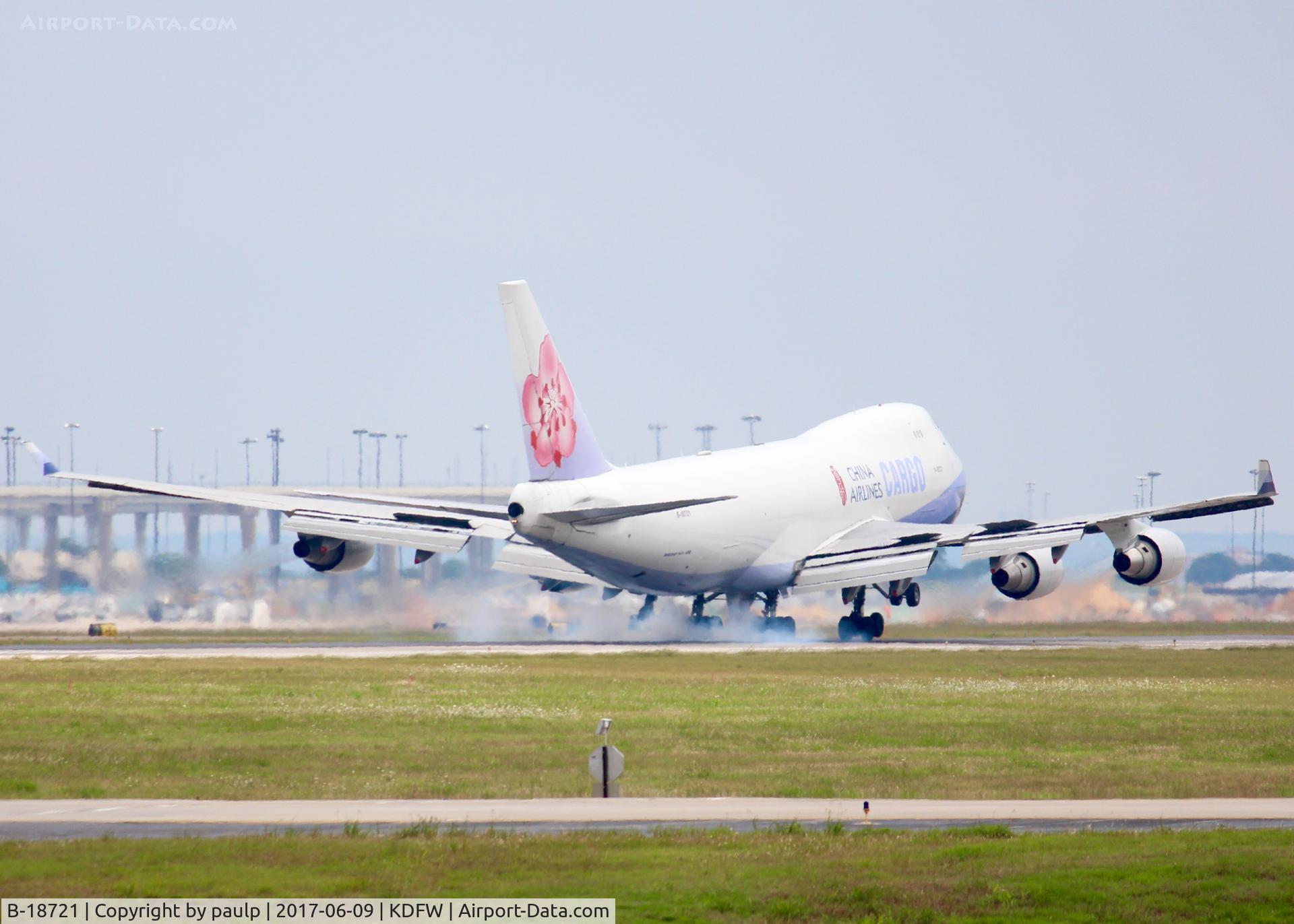 B-18721, 2005 Boeing 747-409F/SCD C/N 33738, At DFW.