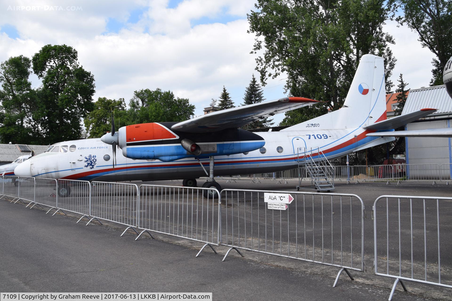 7109, Antonov An-24V C/N 17307109, Displayed at the 