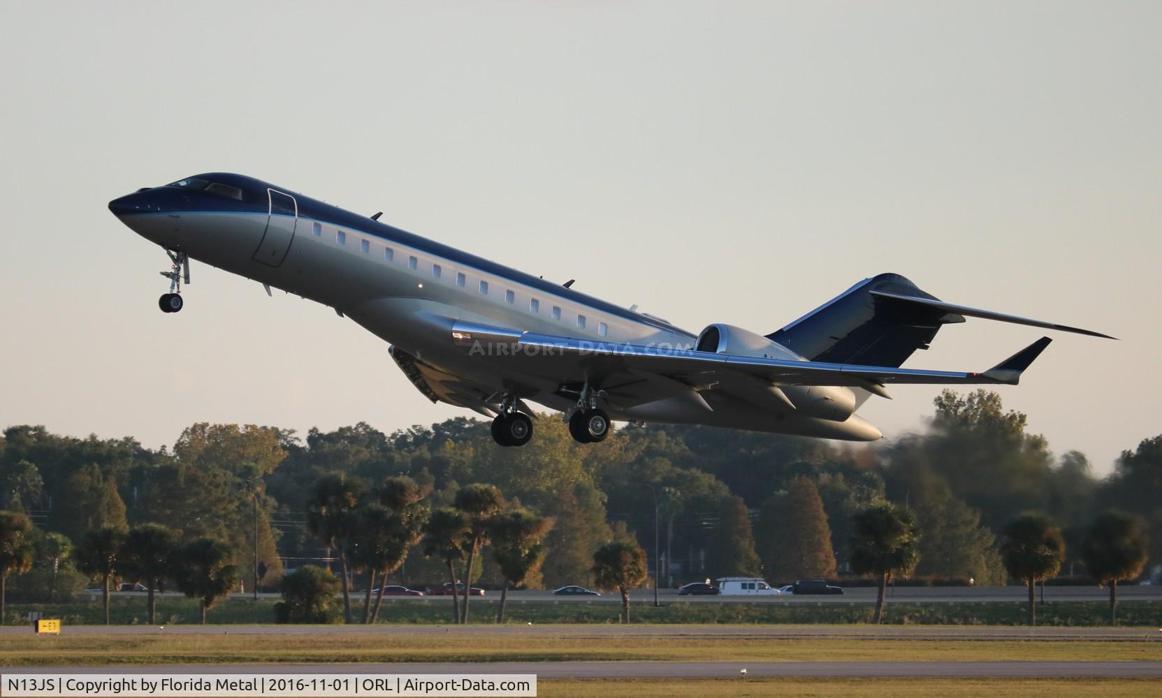 N13JS, 2005 Bombardier BD-700-1A10 Global Express C/N 9185, Global Express