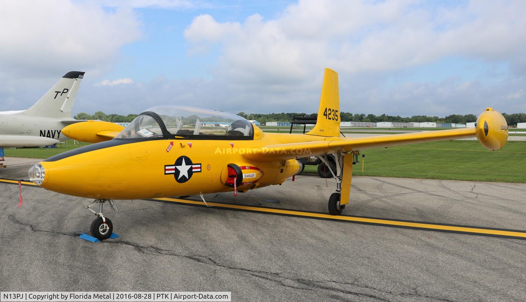 N13PJ, Temco TT-1 Super Pinto C/N TE-13  BuNo.144235, Super Pinto