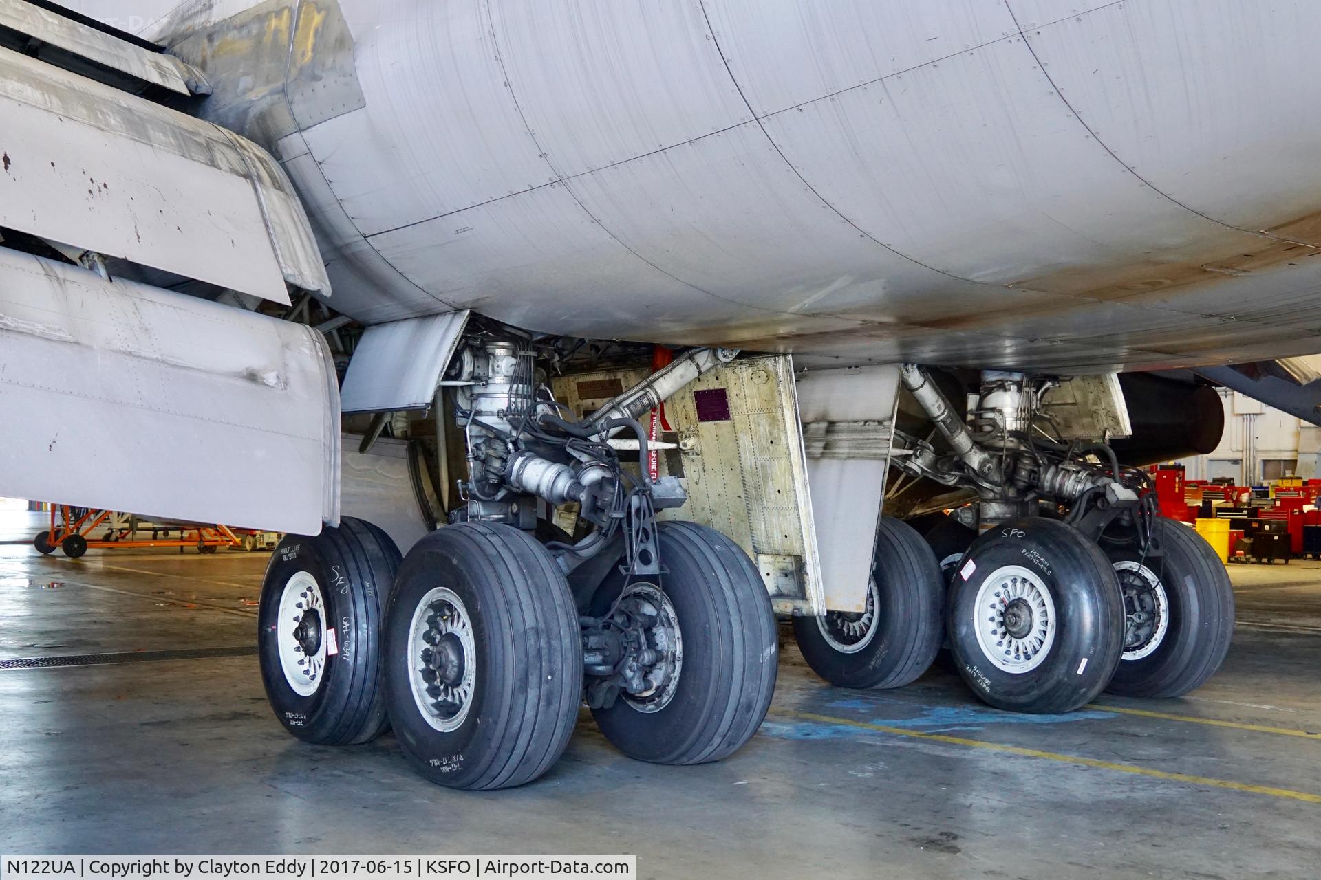 N122UA, 1999 Boeing 747-422 C/N 29168, SFO 2017.