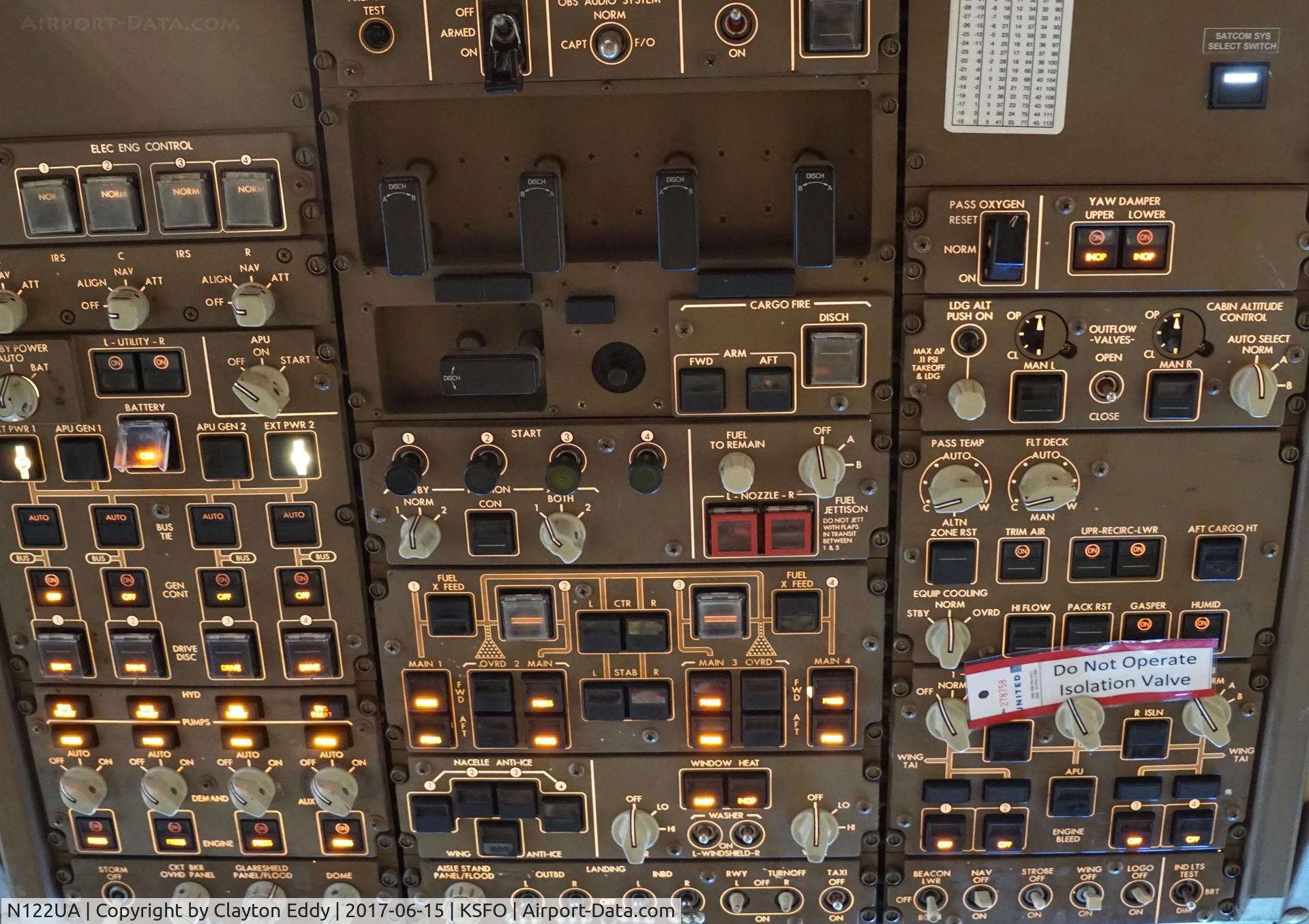 N122UA, 1999 Boeing 747-422 C/N 29168, Overhead panel. SFO. 2017.