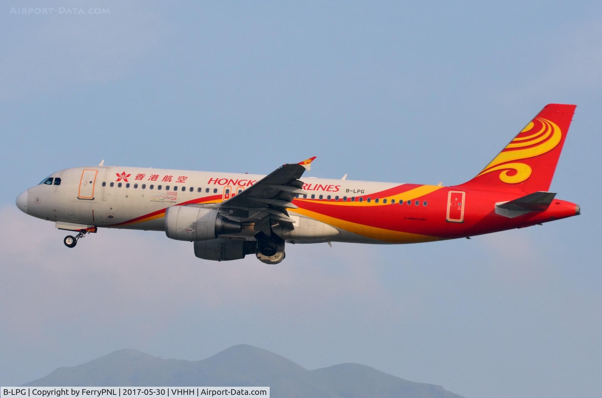 B-LPG, 2012 Airbus A320-214 C/N 5266, Hong Kong A320 departing