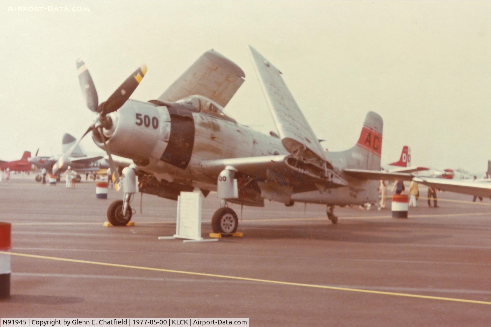 N91945, 1952 Douglas AD4-DW C/N 126882-SF85, At the annual memorial day air show at Rickenbacker AFB, OH