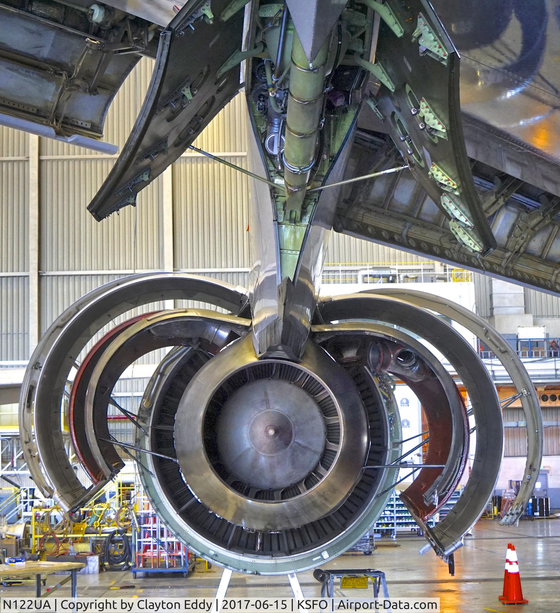N122UA, 1999 Boeing 747-422 C/N 29168, 747 Pratt and Whitney engine. SF. 2017.