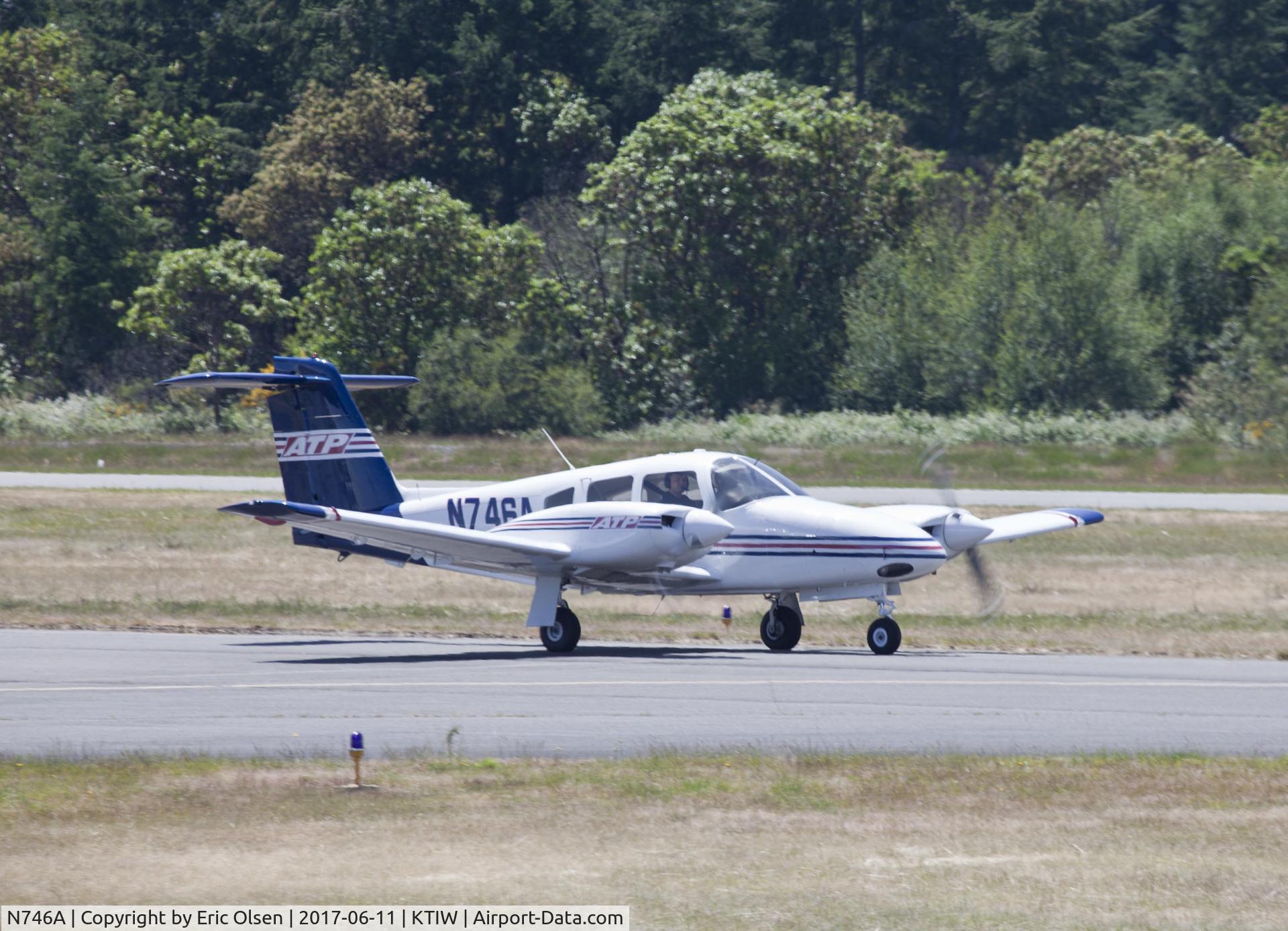 N746A, 2007 Piper PA-44-180 Seminole C/N 4496243, Piper PA-44