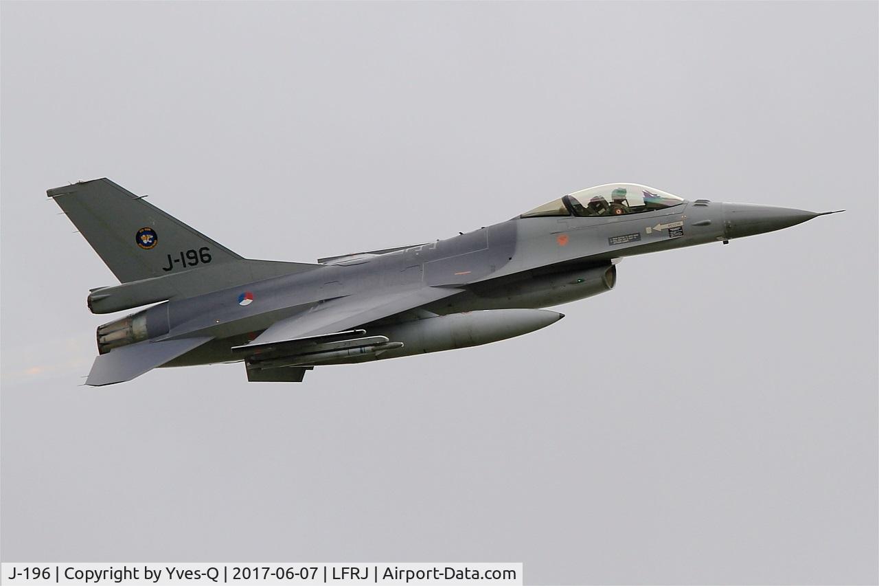 J-196, Fokker F-16AM Fighting Falcon C/N 6D-103, Fokker F-16AM Fighting Falcon, Take off rwy 26, Landivisiau Naval Air Base (LFRJ) Tiger Meet 2017