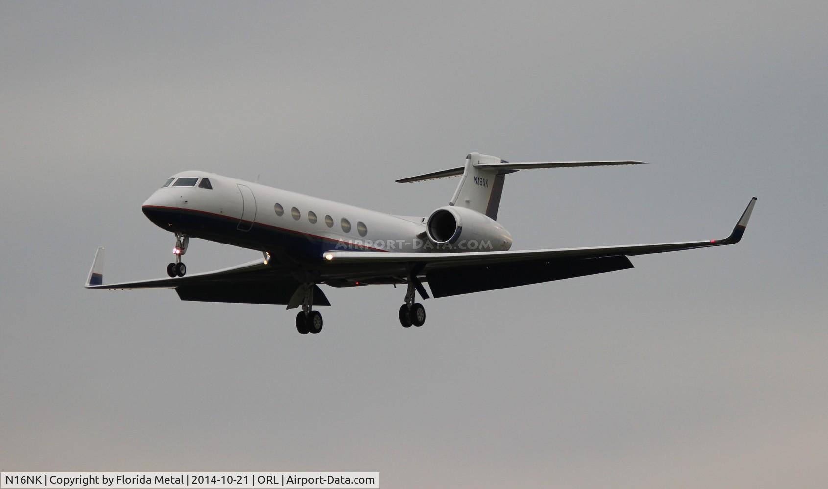 N16NK, 1999 Gulfstream Aerospace V C/N 585, Gulfstream V