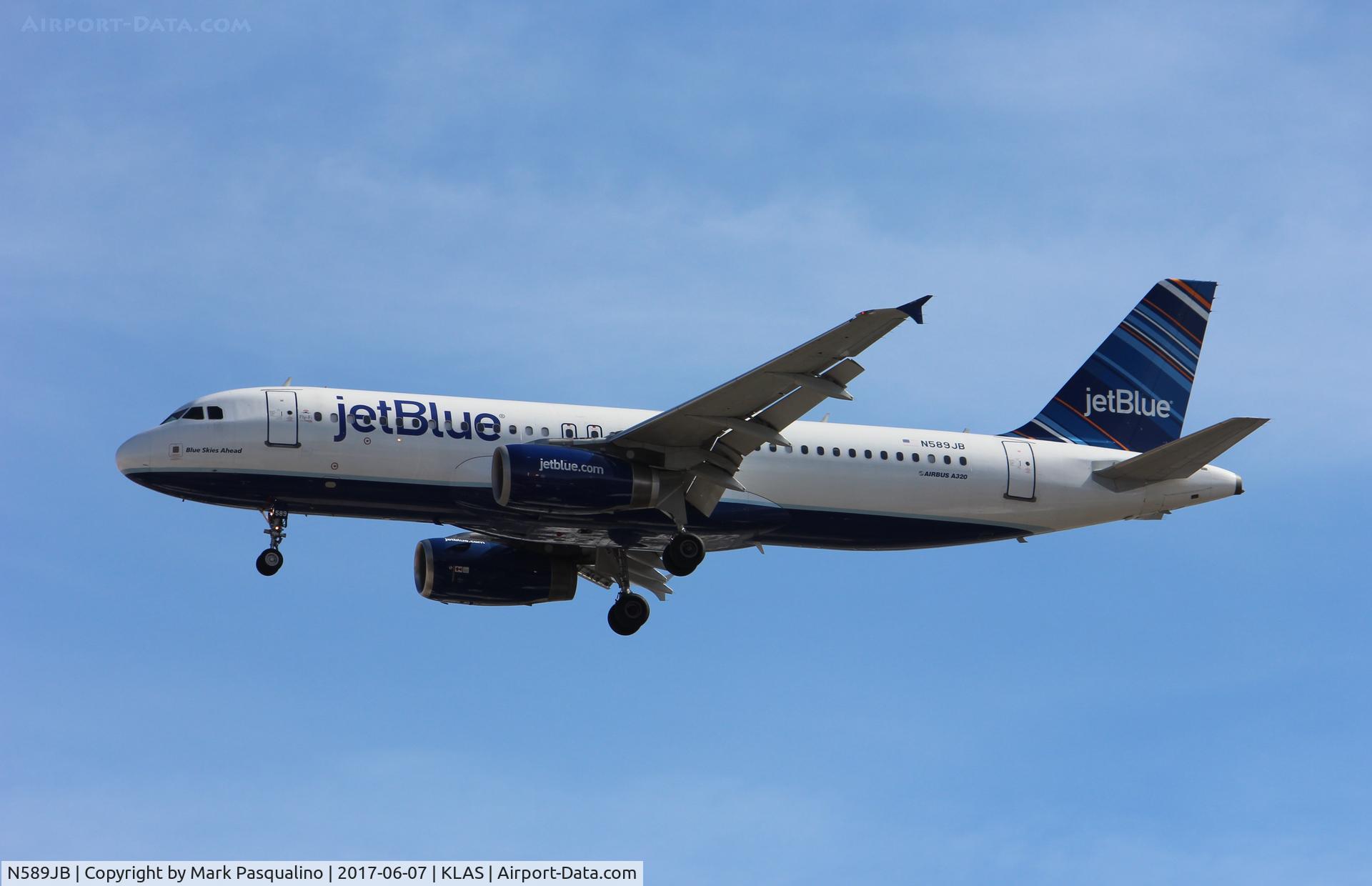 N589JB, 2004 Airbus A320-232 C/N 2215, Airbus A320
