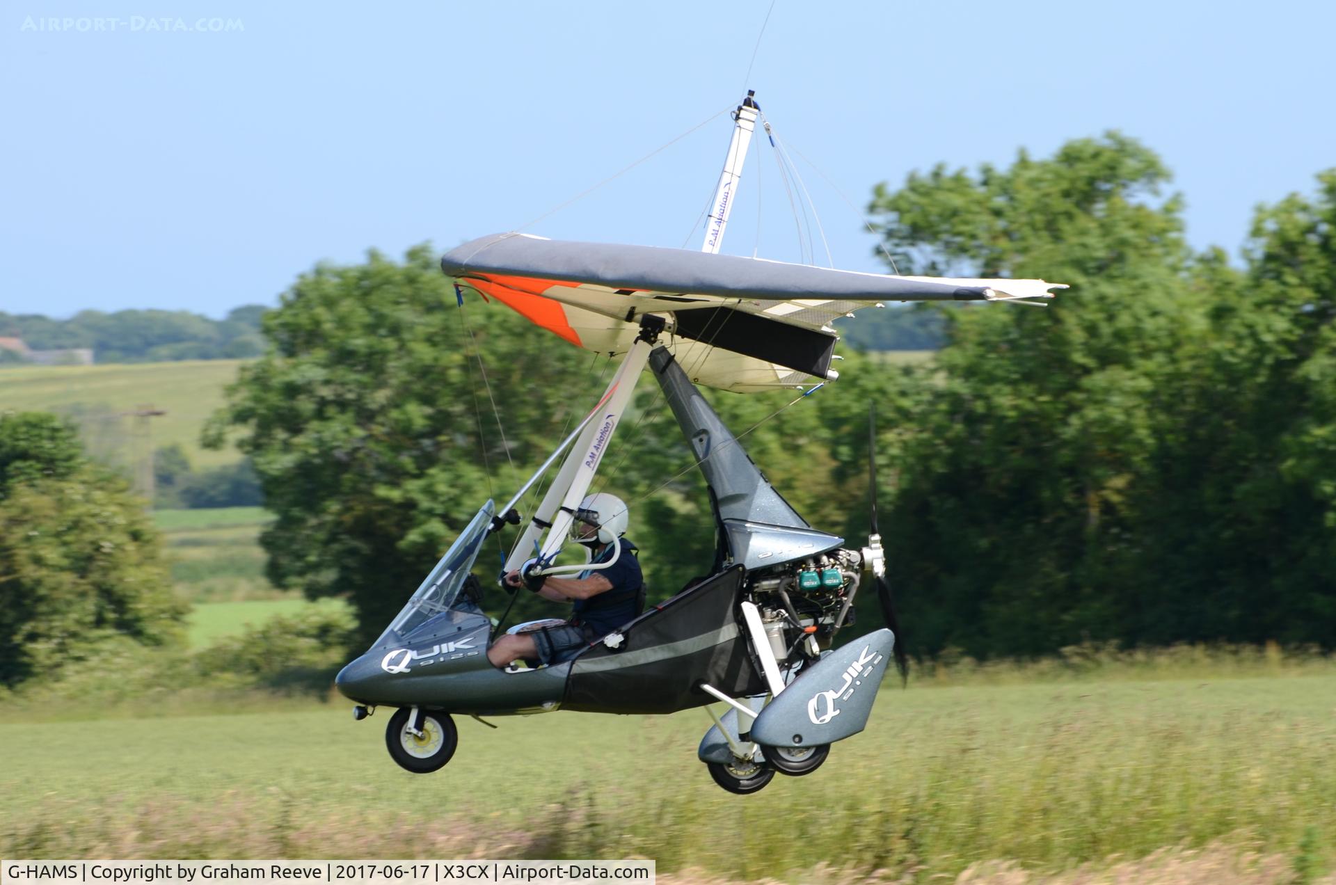 G-HAMS, 2006 P&M Aviation Pegasus Quik C/N 8224, Landing at Northrepps.