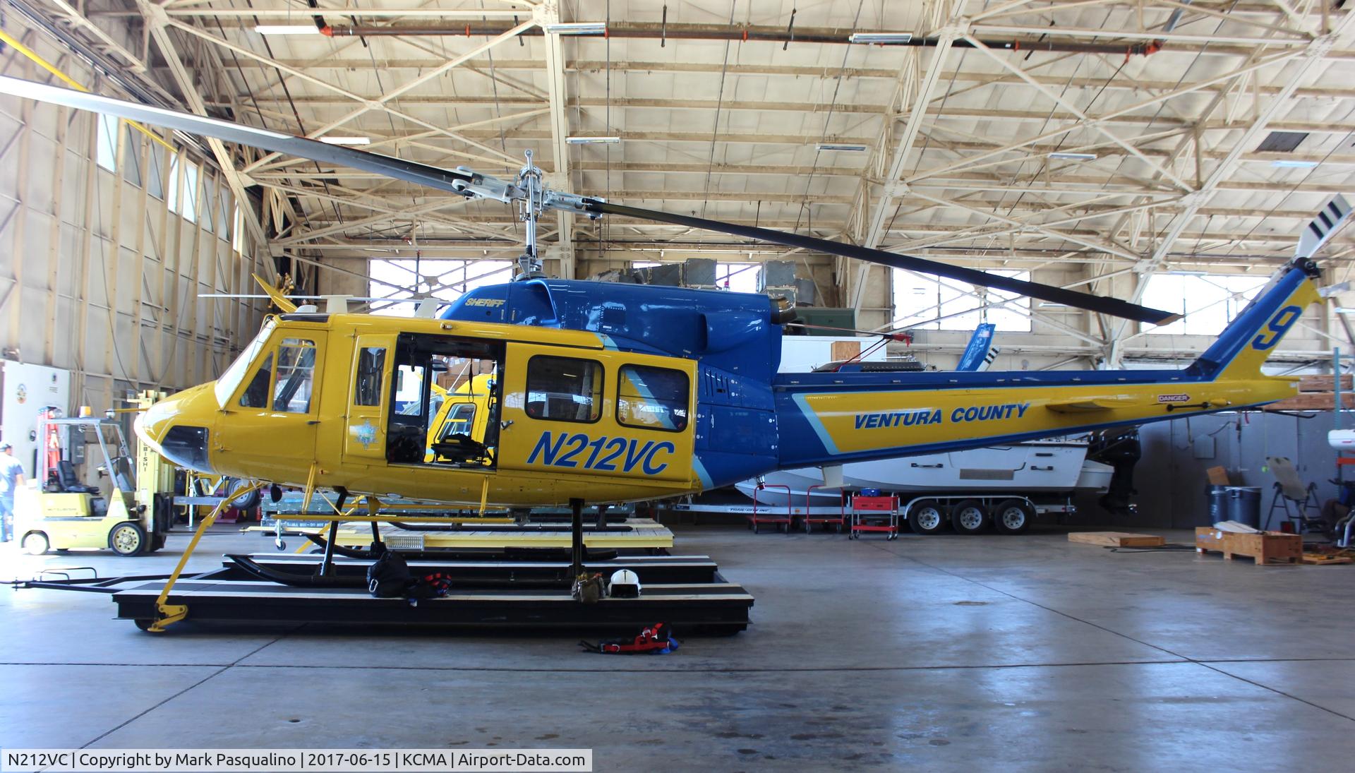 N212VC, 1975 Bell 212 C/N 30693, Bell 212