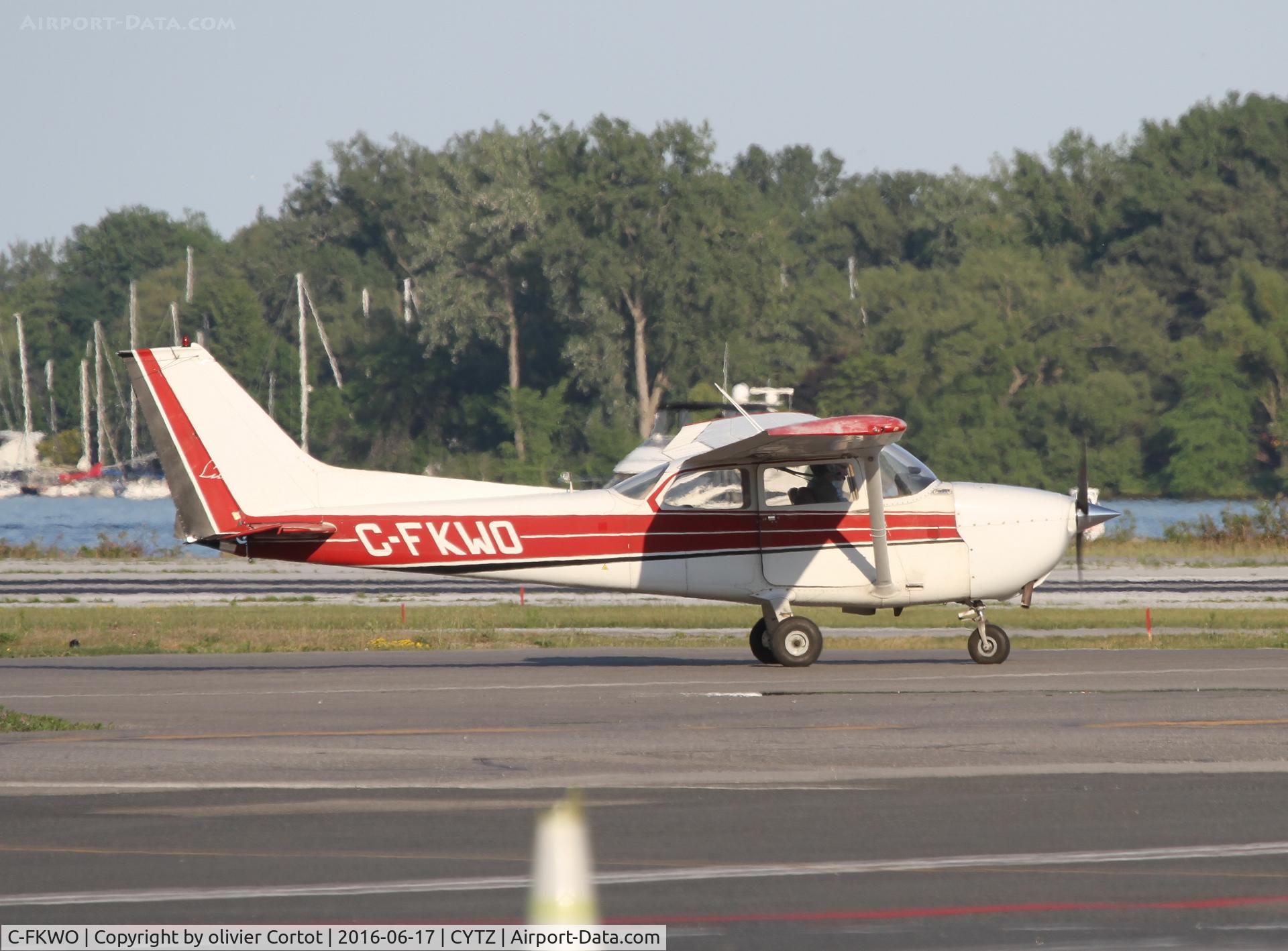 C-FKWO, 1973 Cessna 172M C/N 17261840, nice little airport in the water