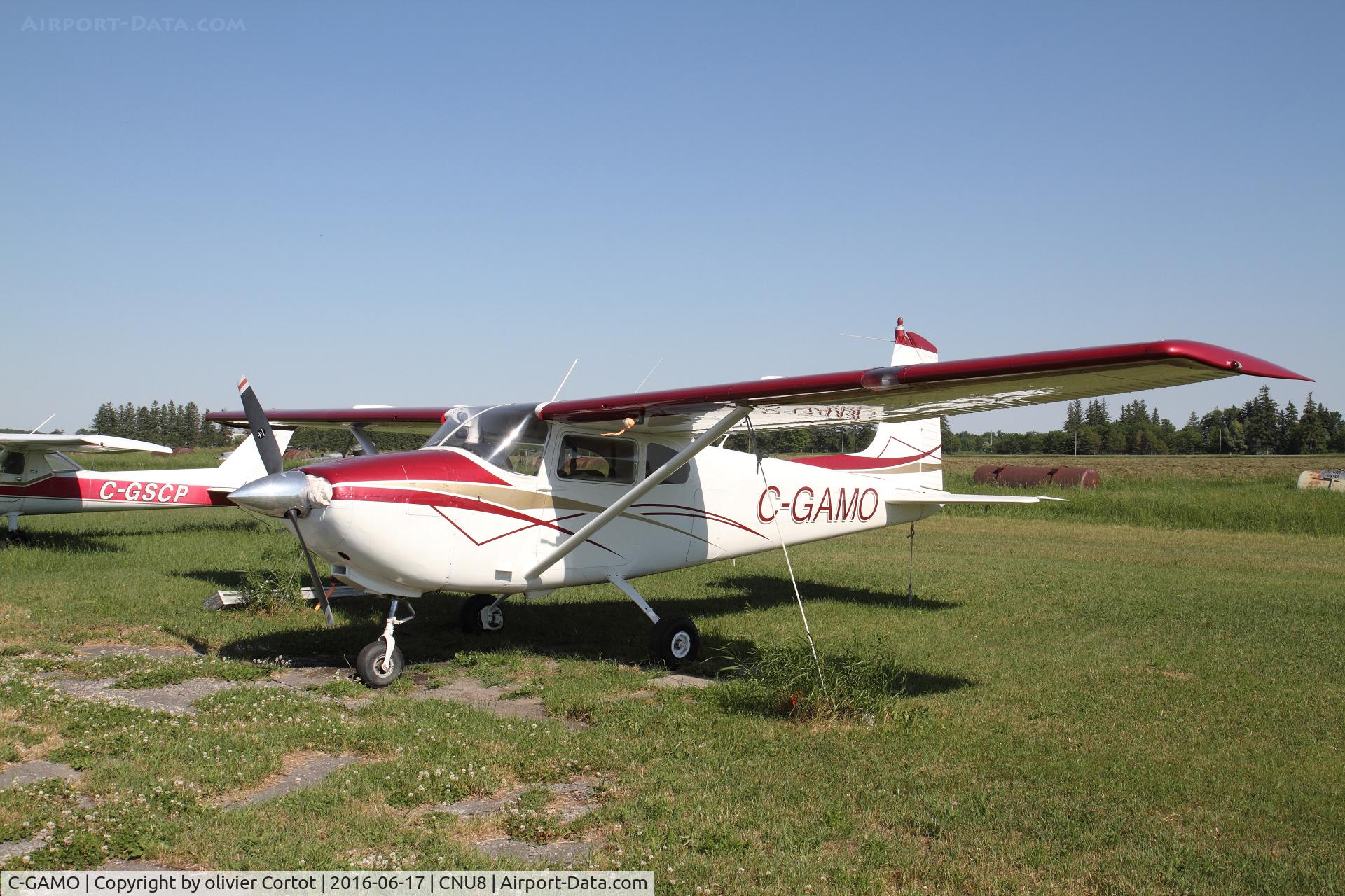 C-GAMO, 1958 Cessna 182A Skylane C/N 51527, Markham airfield