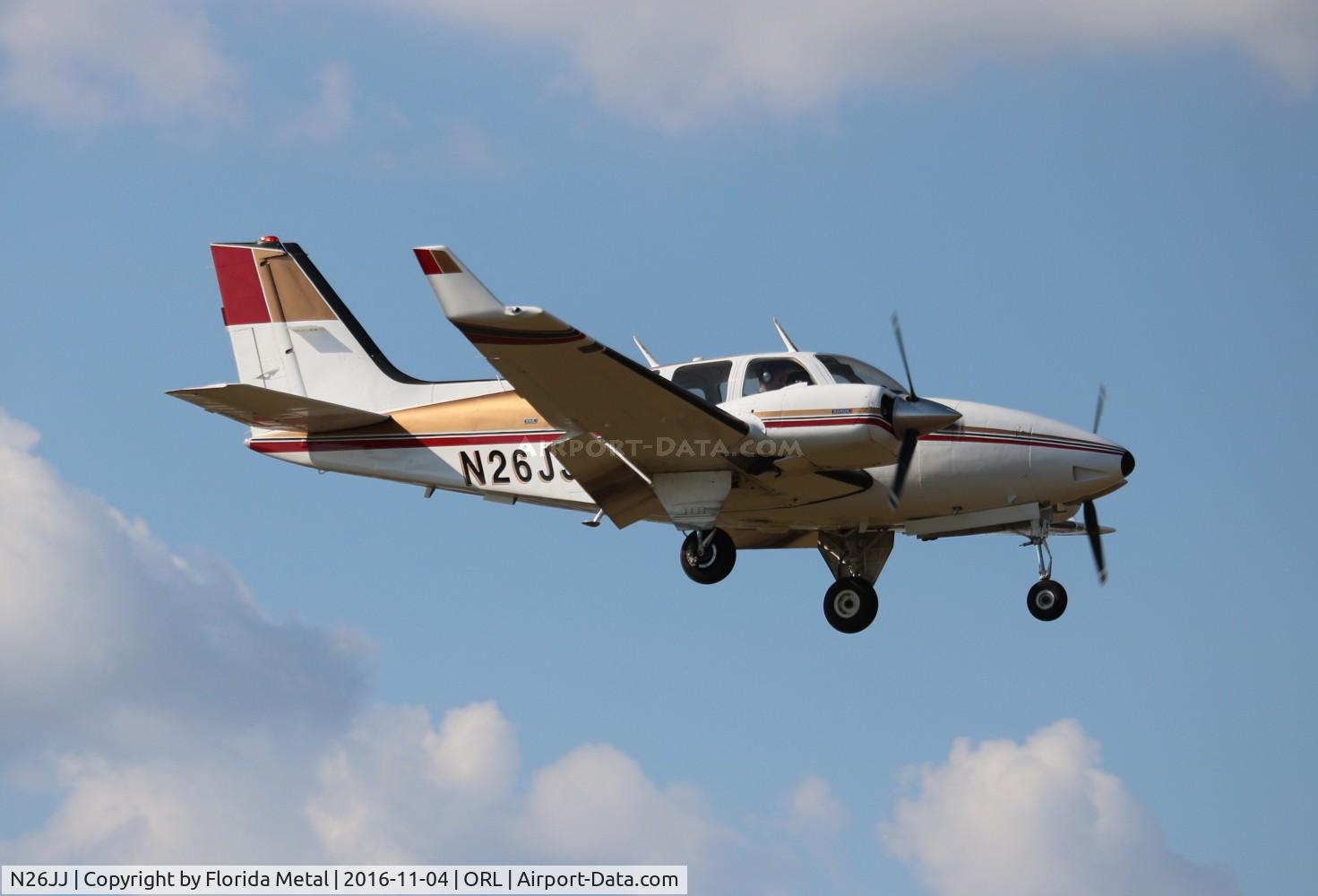 N26JJ, 1975 Beech E-55 Baron C/N TE-1058, Beech E55