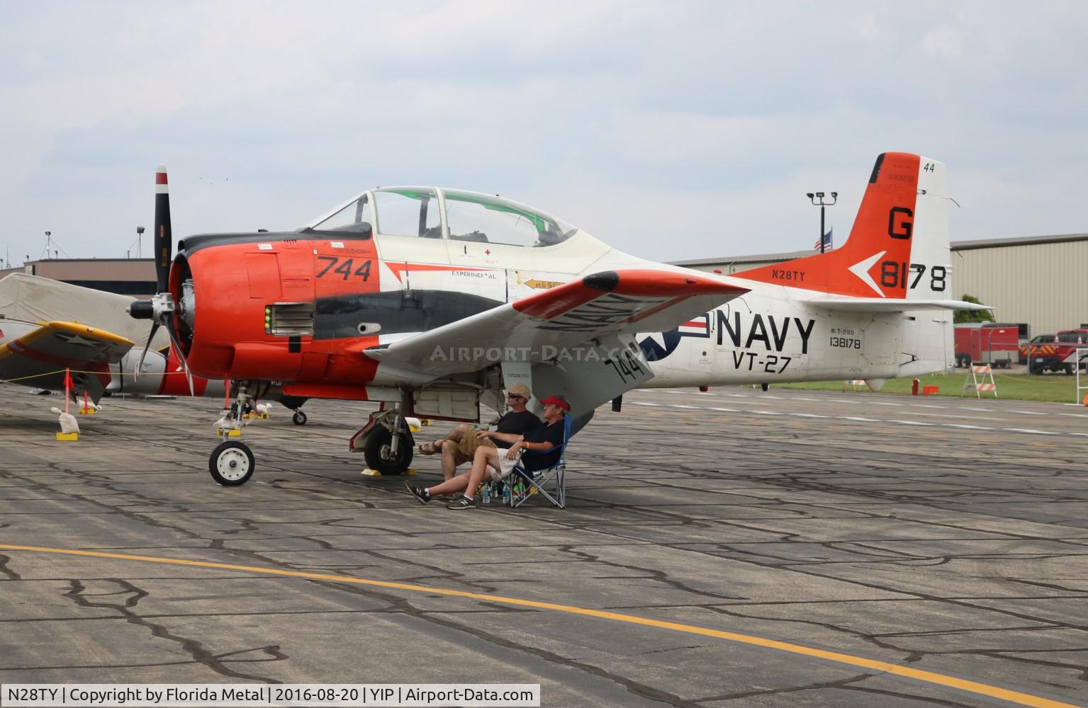 N28TY, North American T-28B C/N 138178, T-28B