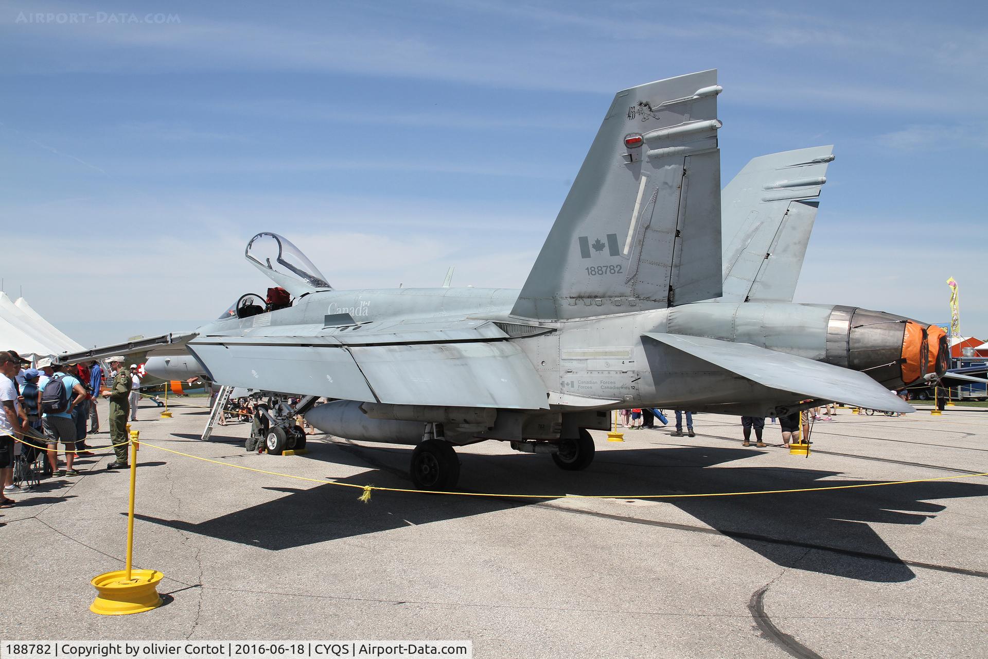188782, 1987 McDonnell Douglas CF-188A Hornet C/N 0562/A469, 2016 airshow