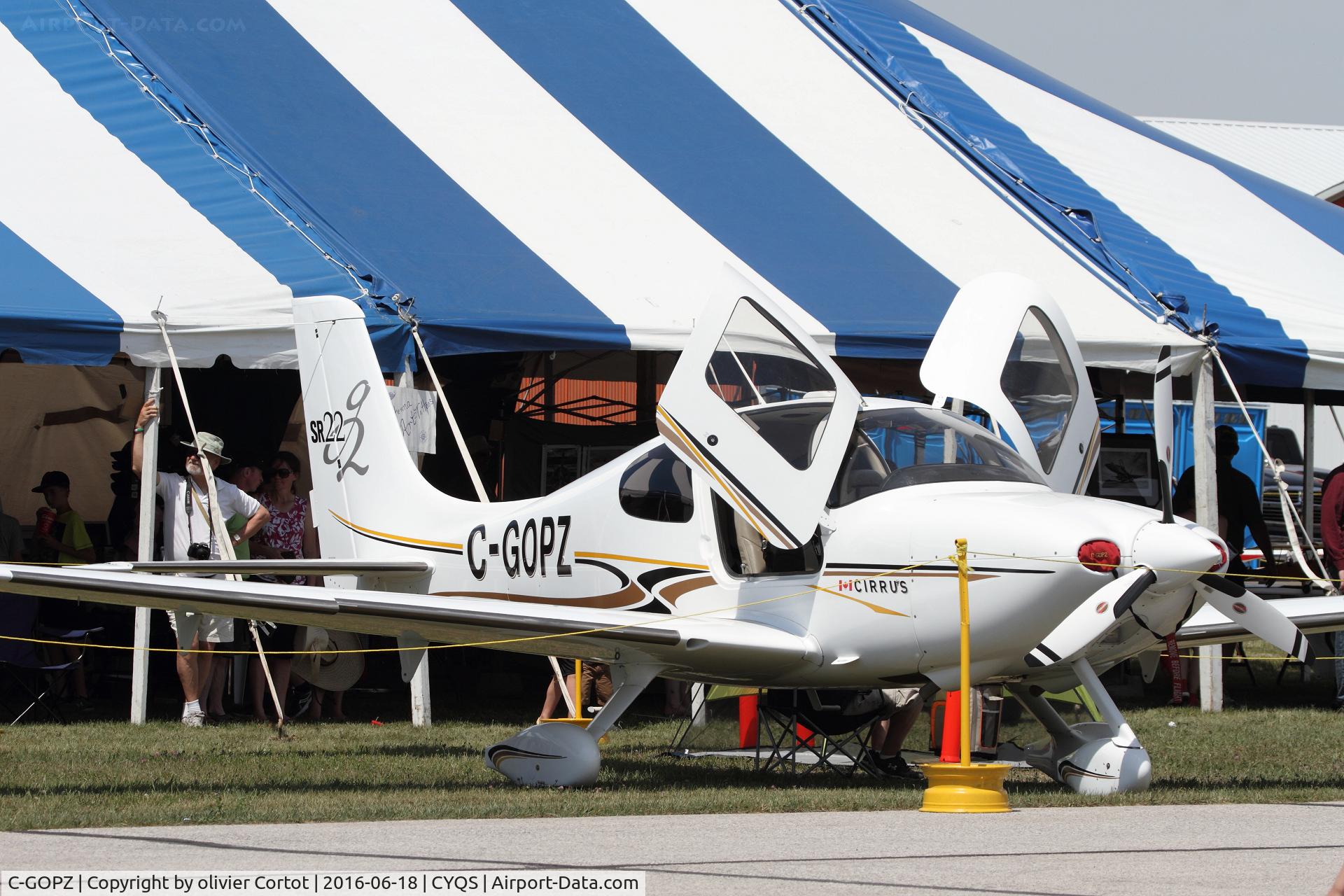 C-GOPZ, 2004 Cirrus SR22 G2 C/N 1080, 2016 airshow