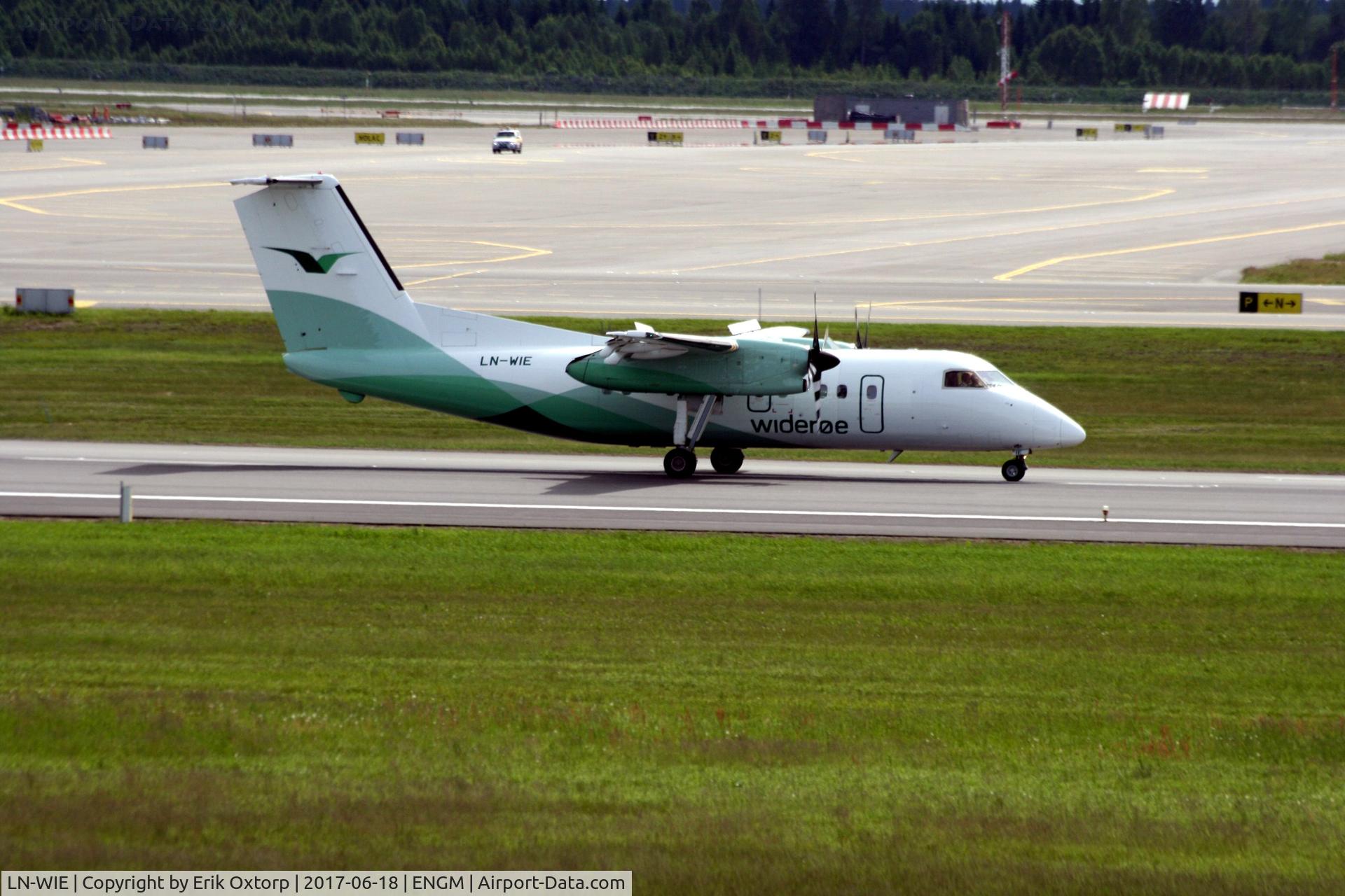 LN-WIE, 1994 De Havilland Canada DHC-8-103 Dash 8 C/N 371, LN-WIE in OSL