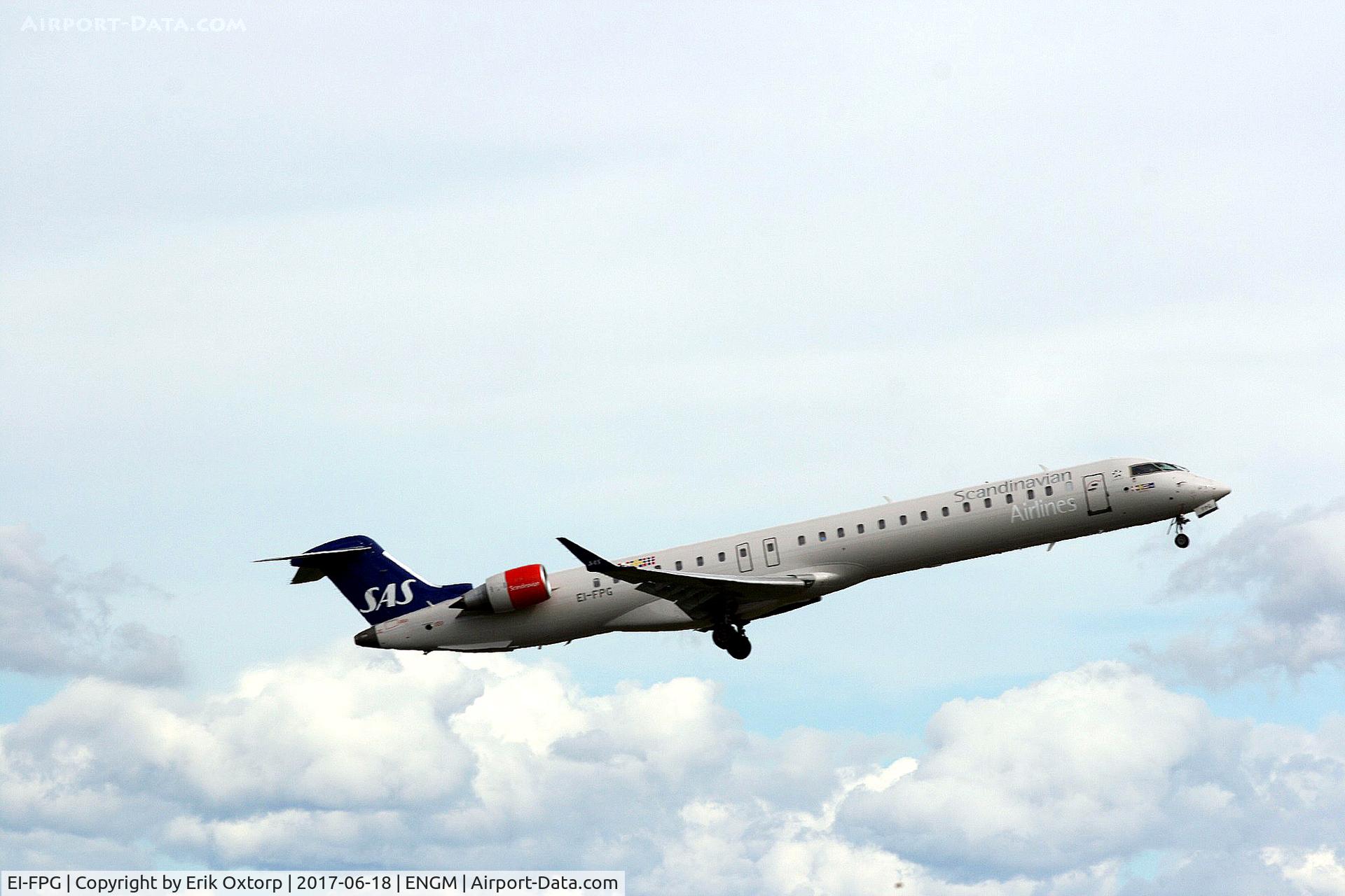 EI-FPG, 2016 Bombardier CRJ-900LR (CL-600-2D24) C/N 15406, EI-FPG in OSL