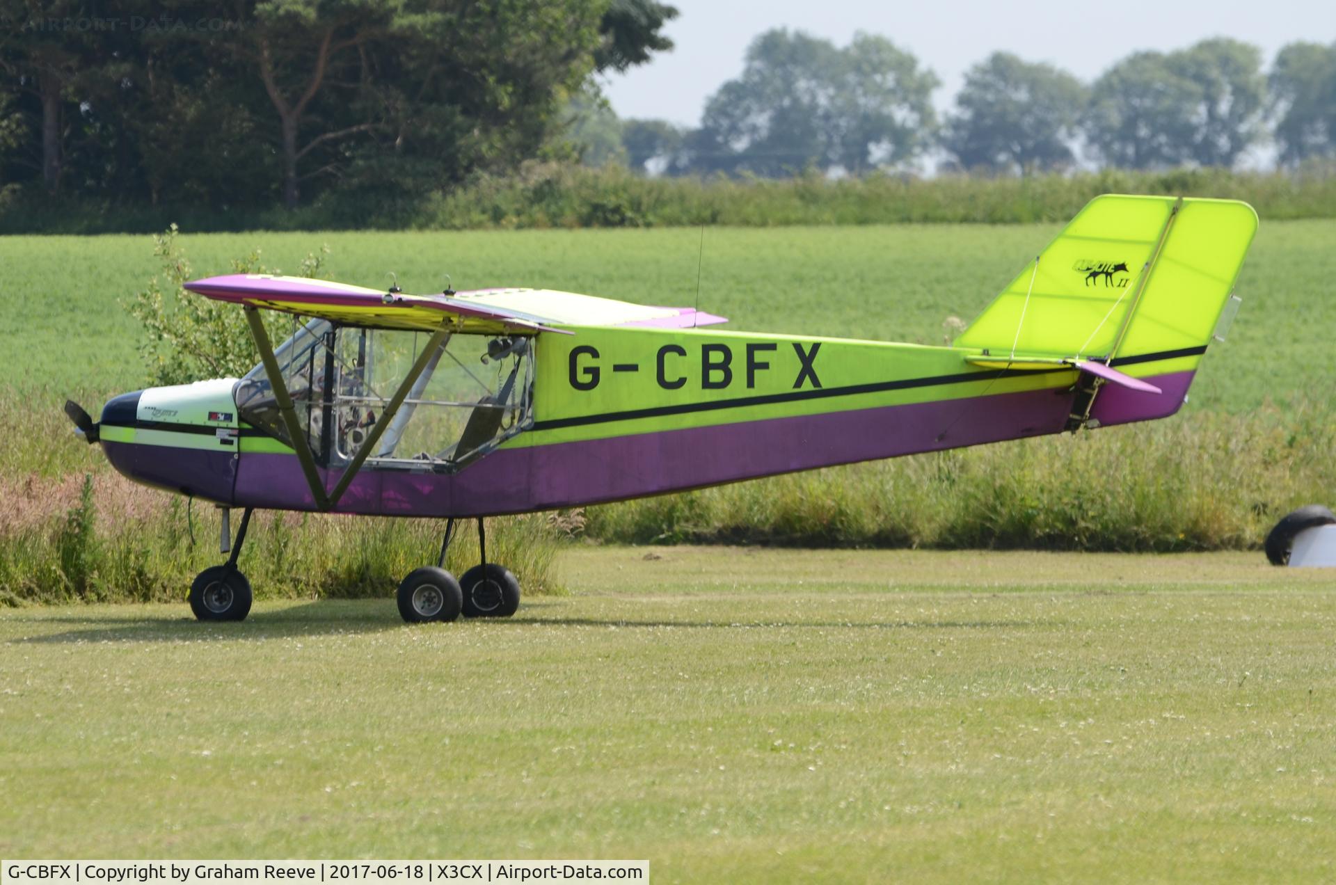G-CBFX, 2002 Rans S-6ES Coyote II C/N PFA 204-13820, Parked at Northrepps.