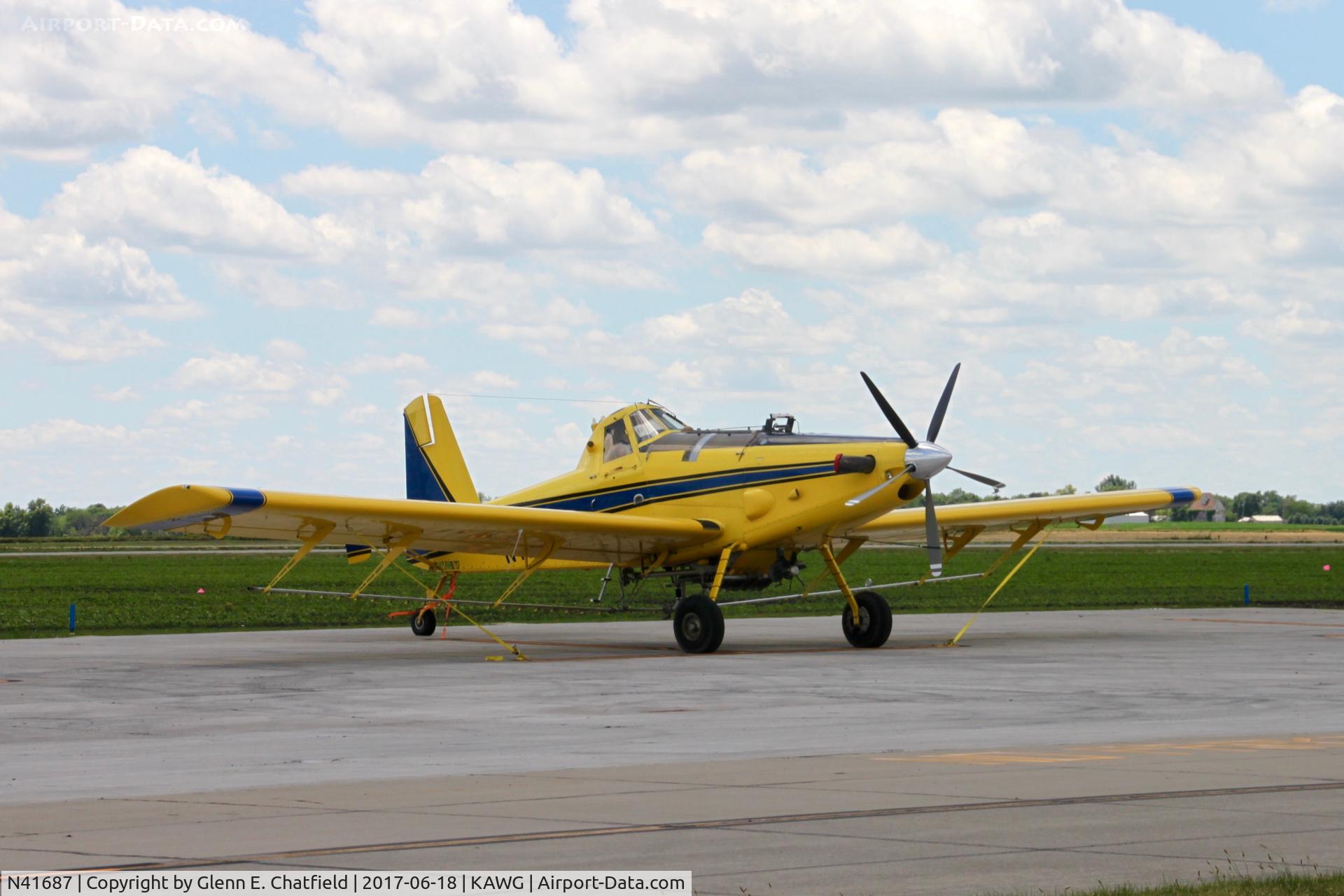 N41687, Air Tractor Inc AT-802A C/N 802A-0309, Taking the day off.