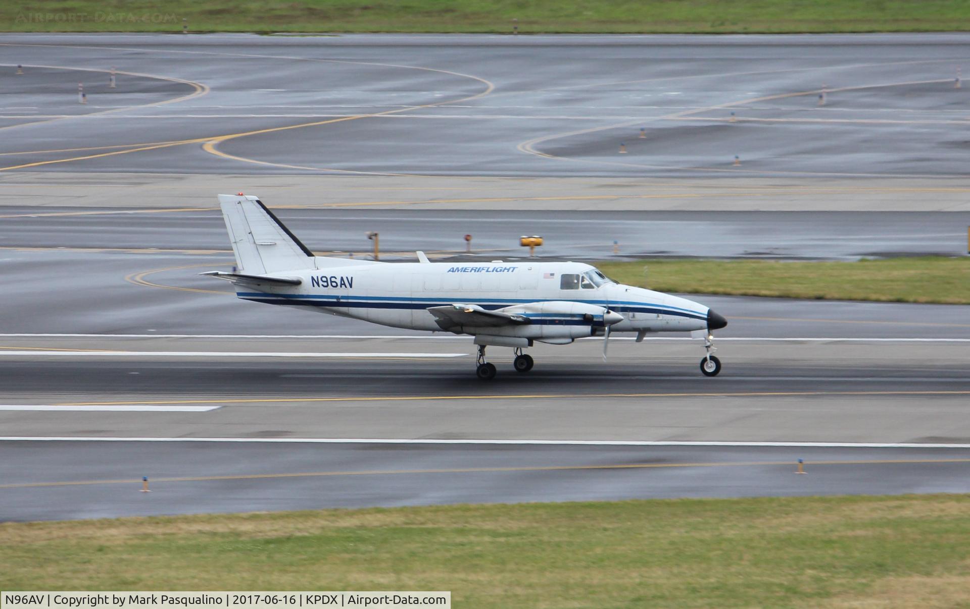 N96AV, 1983 Beech C99 Airliner C/N U-201, Beech C99