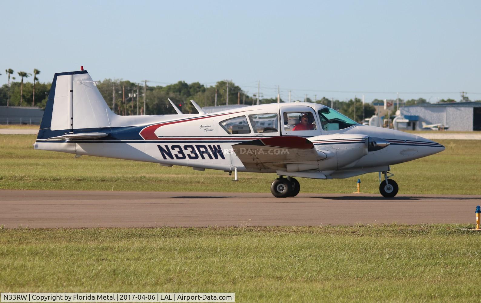 N33RW, 1960 Piper PA-23-160 Apache C/N 23-1948, Apache