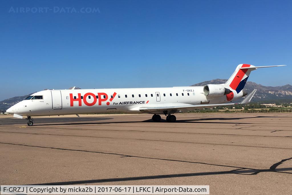 F-GRZJ, Canadair CRJ-702 (CL-600-2C10) Regional Jet C/N 10096, Parked