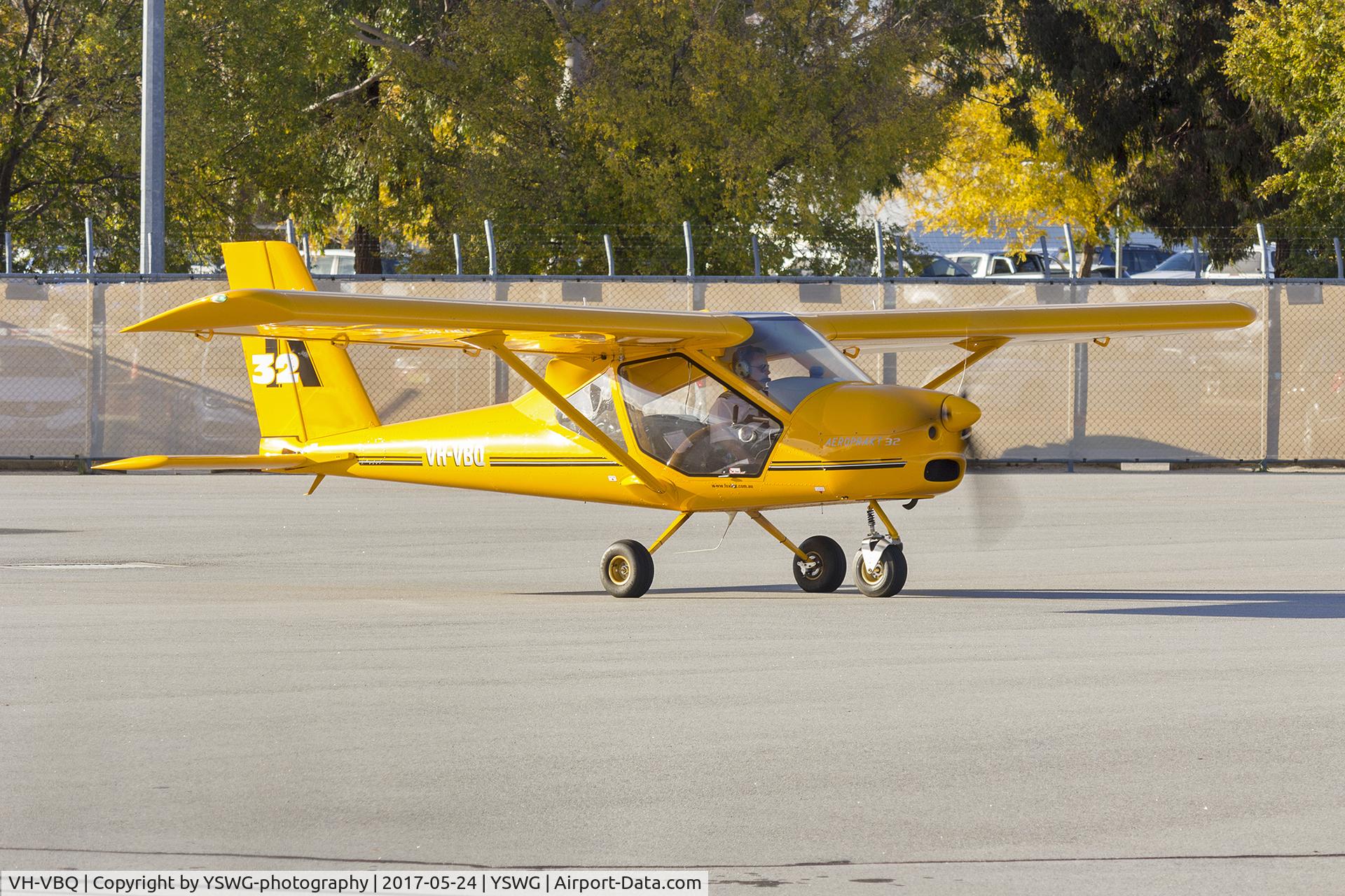 VH-VBQ, 2015 Aeroprakt A32 Vixxen C/N 002, Soar Aviation (VH-VBQ) Aeroprakt A32 Vixxen at Wagga Wagga Airport.