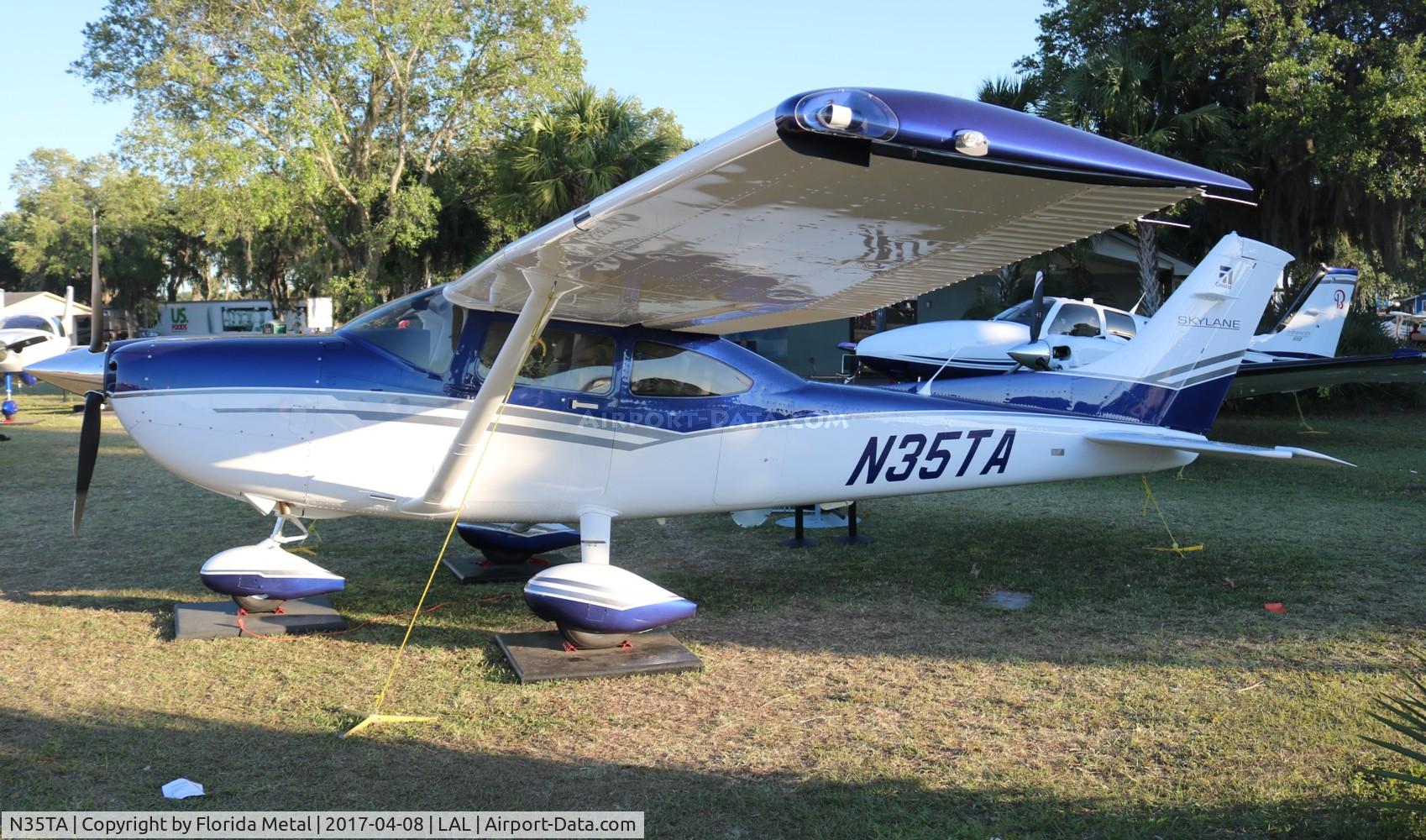 N35TA, 2017 Cessna 182T Skylane Skylane C/N 18283003, Cessna 182T