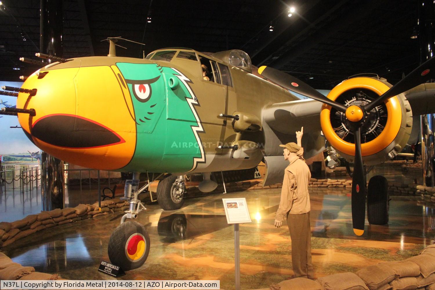 N37L, 1952 North American B-25H Mitchell C/N 98-21900, B-25H