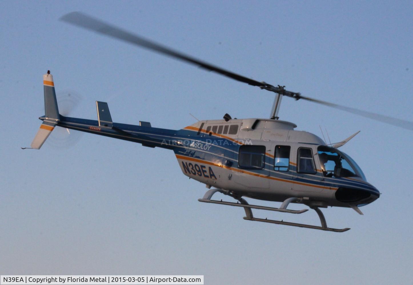 N39EA, 1975 Bell 206L LongRanger C/N 45007, Bell 206L at Heliexpo Orlando