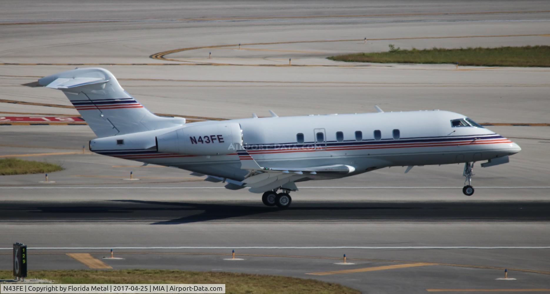 N43FE, 2014 Bombardier Challenger 300 (BD-100-1A10) C/N 20456, Challenger 300