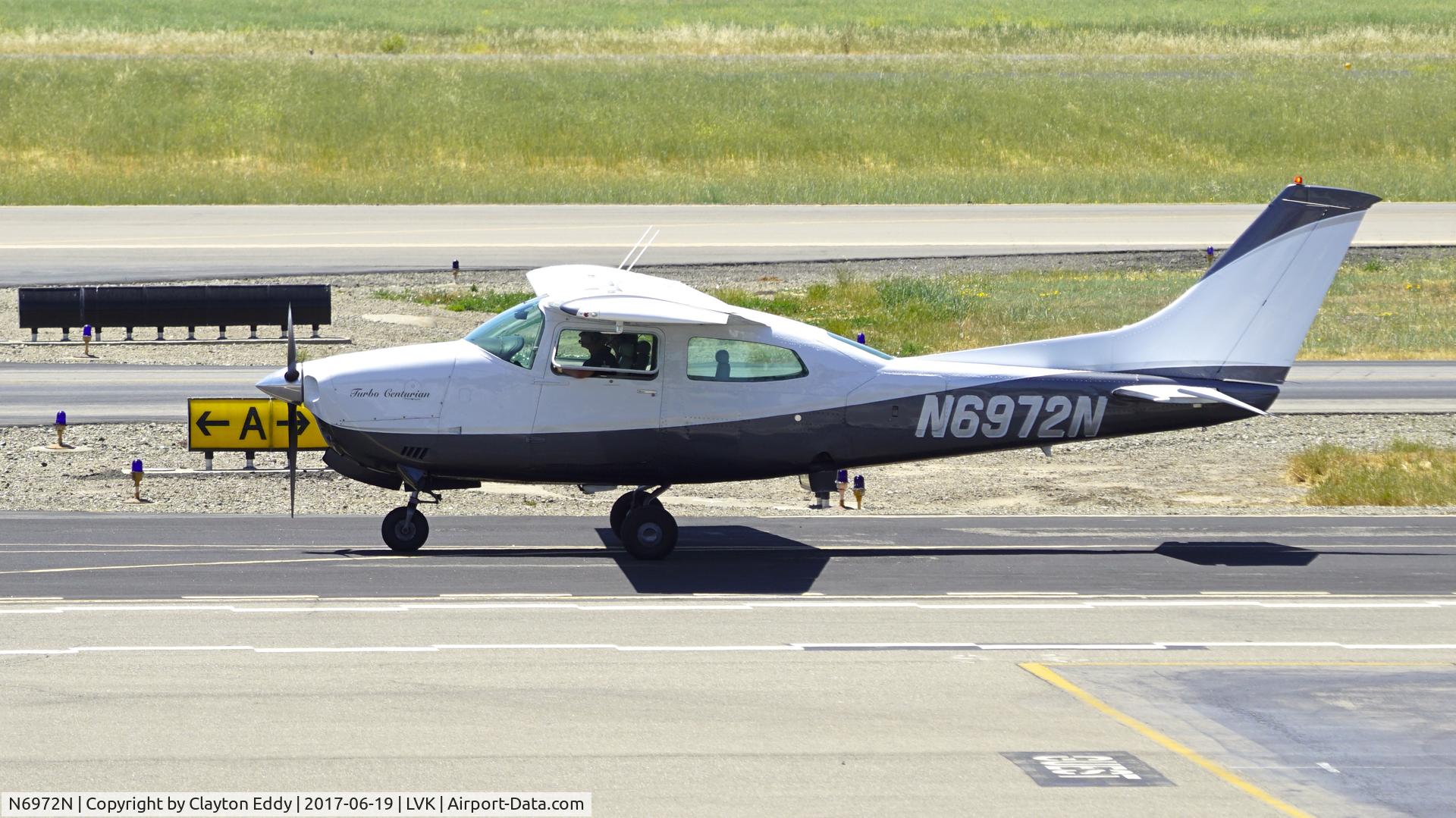 N6972N, 1979 Cessna T210N Turbo Centurion C/N 21063181, Livermore Airport California 2017.