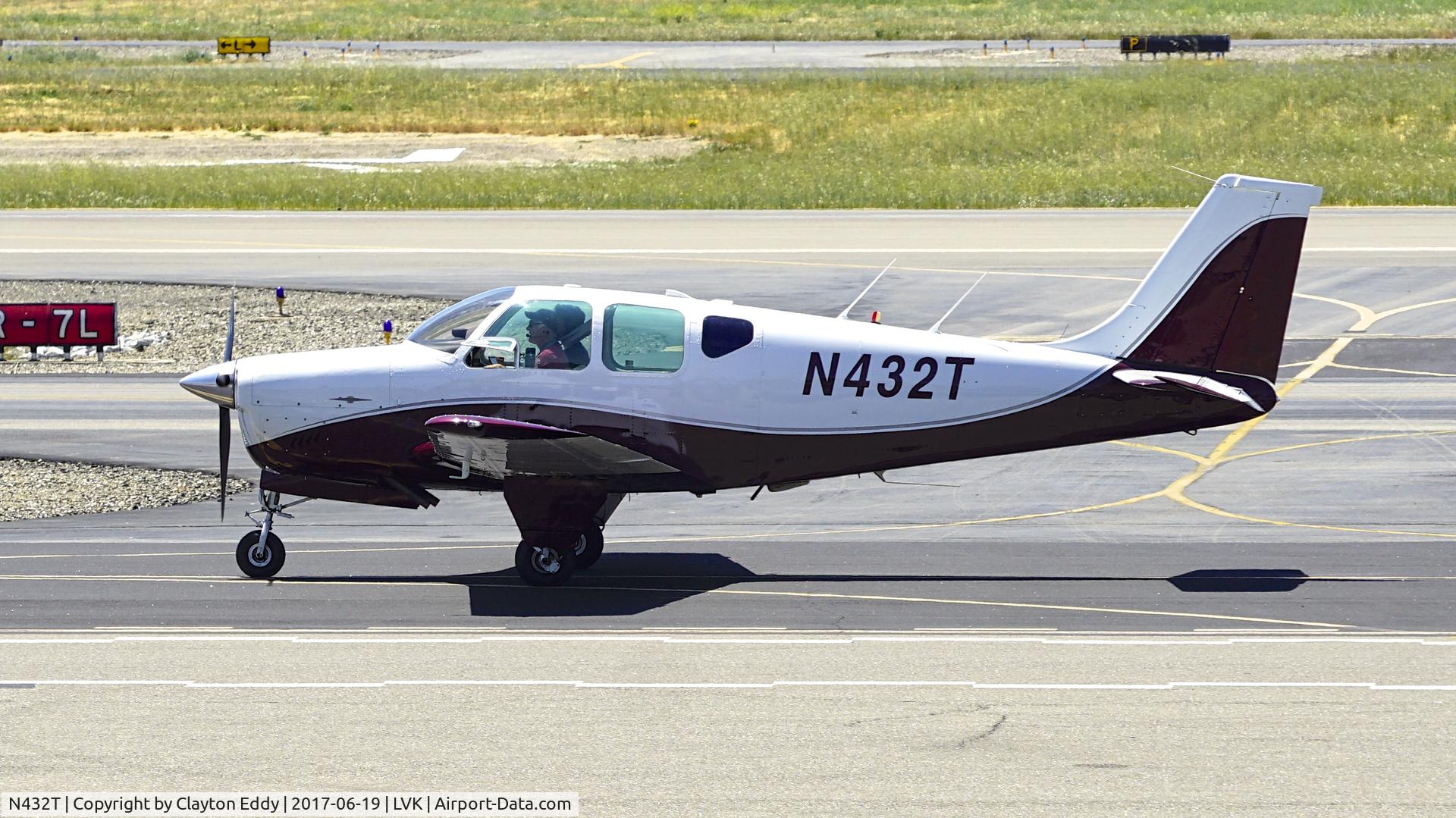 N432T, 1961 Beech 35-A33 Debonair C/N CD-288, Livermore Airport California 2017.