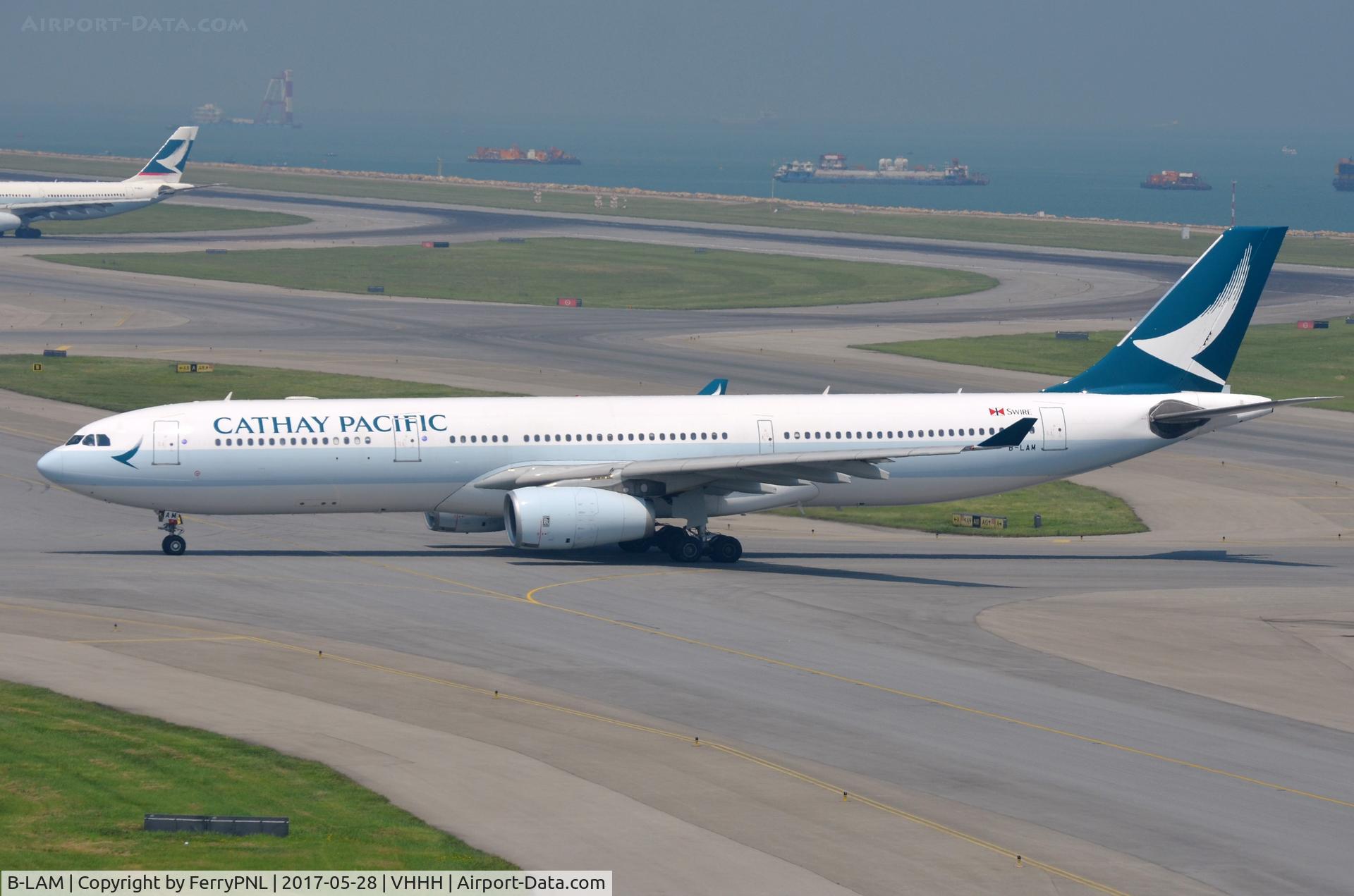 B-LAM, 2011 Airbus A330-343X C/N 1239, Cathay A333 arrived