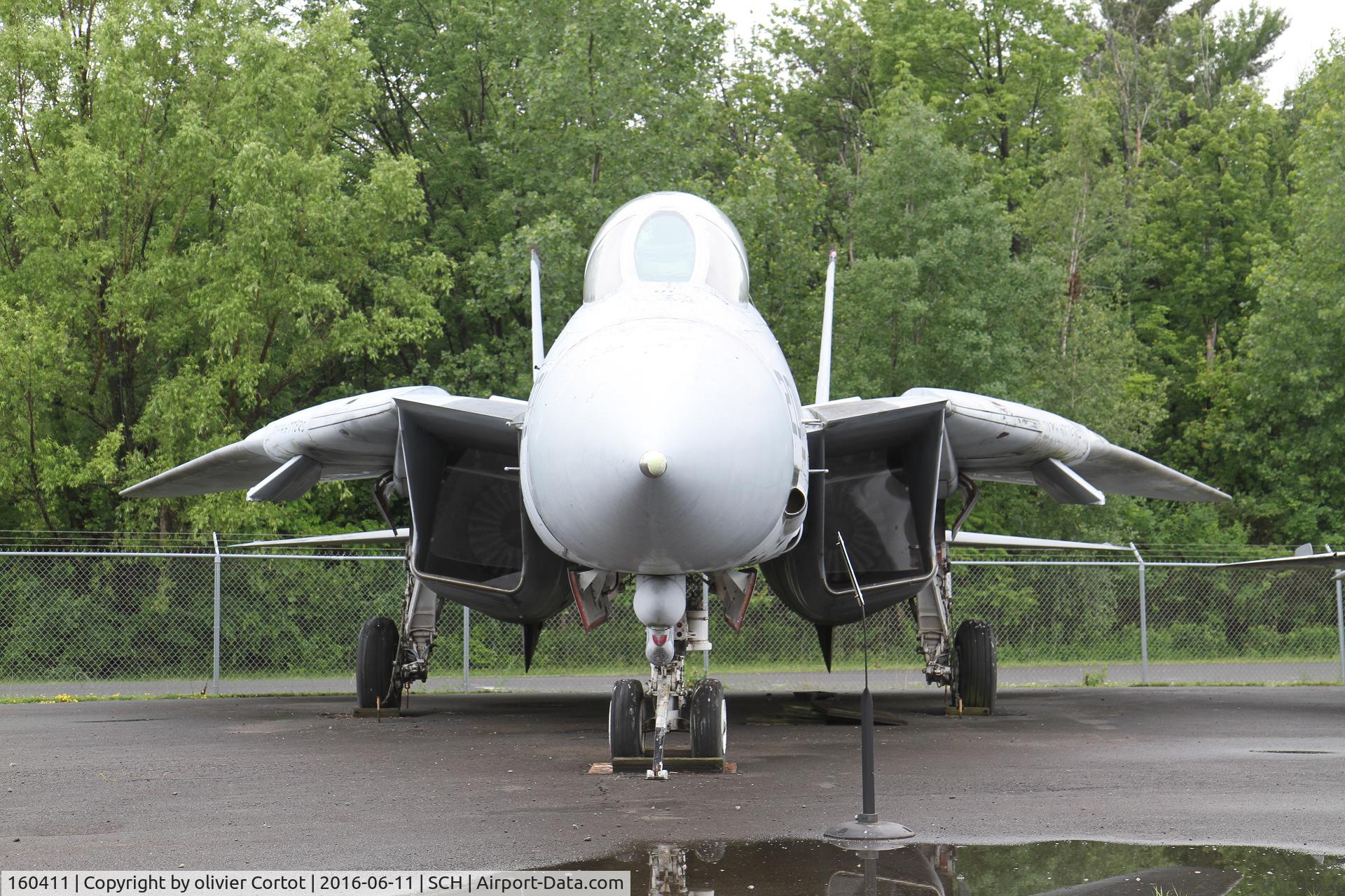 160411, Grumman F-14A C/N 267, front view