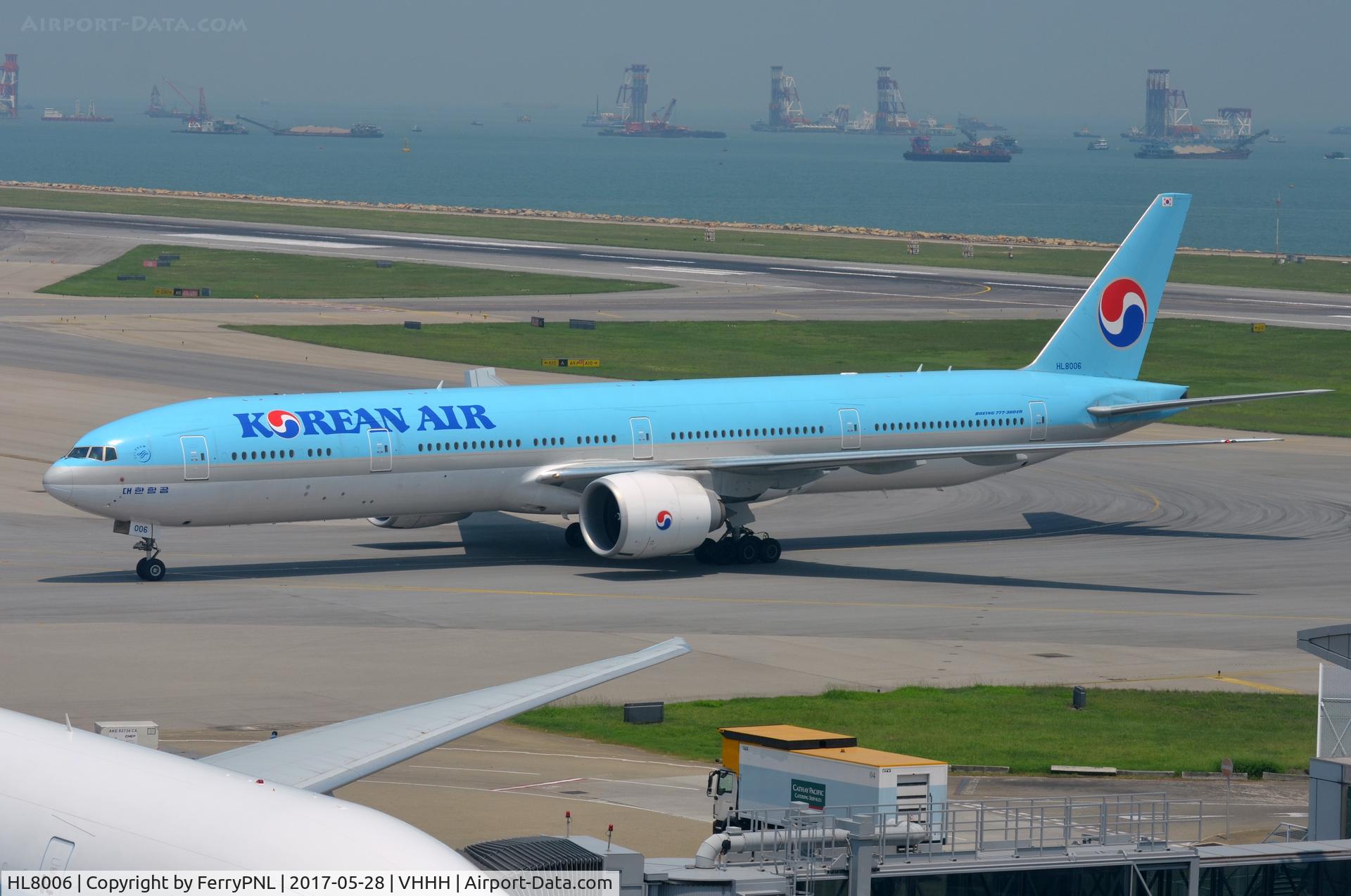 HL8006, 2015 Boeing 777-3B5/ER C/N 37652, Korean B773 arriving in HKG
