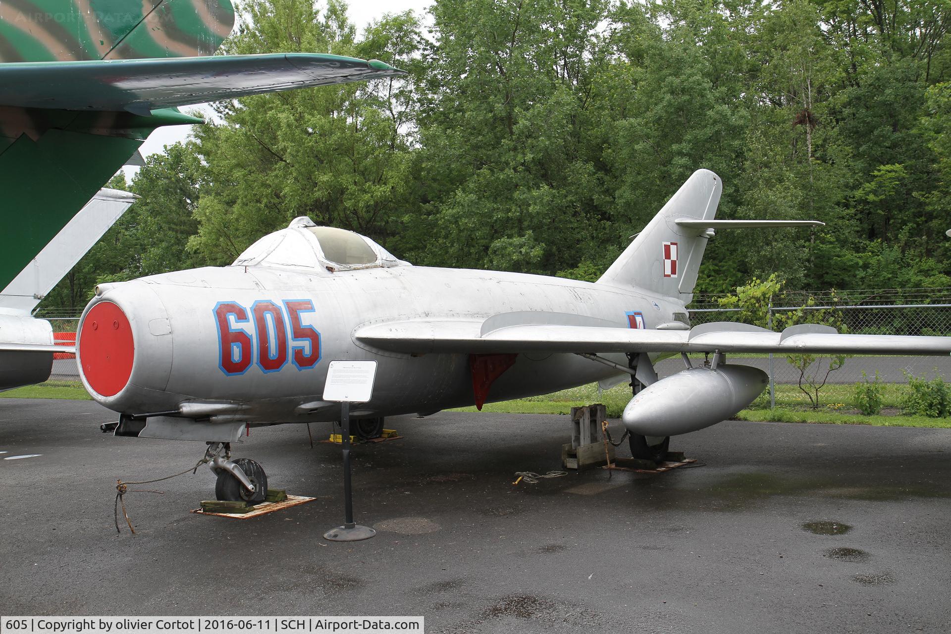 605, PZL-Mielec Lim-5 (MiG-17F) C/N 1C0605, air museum