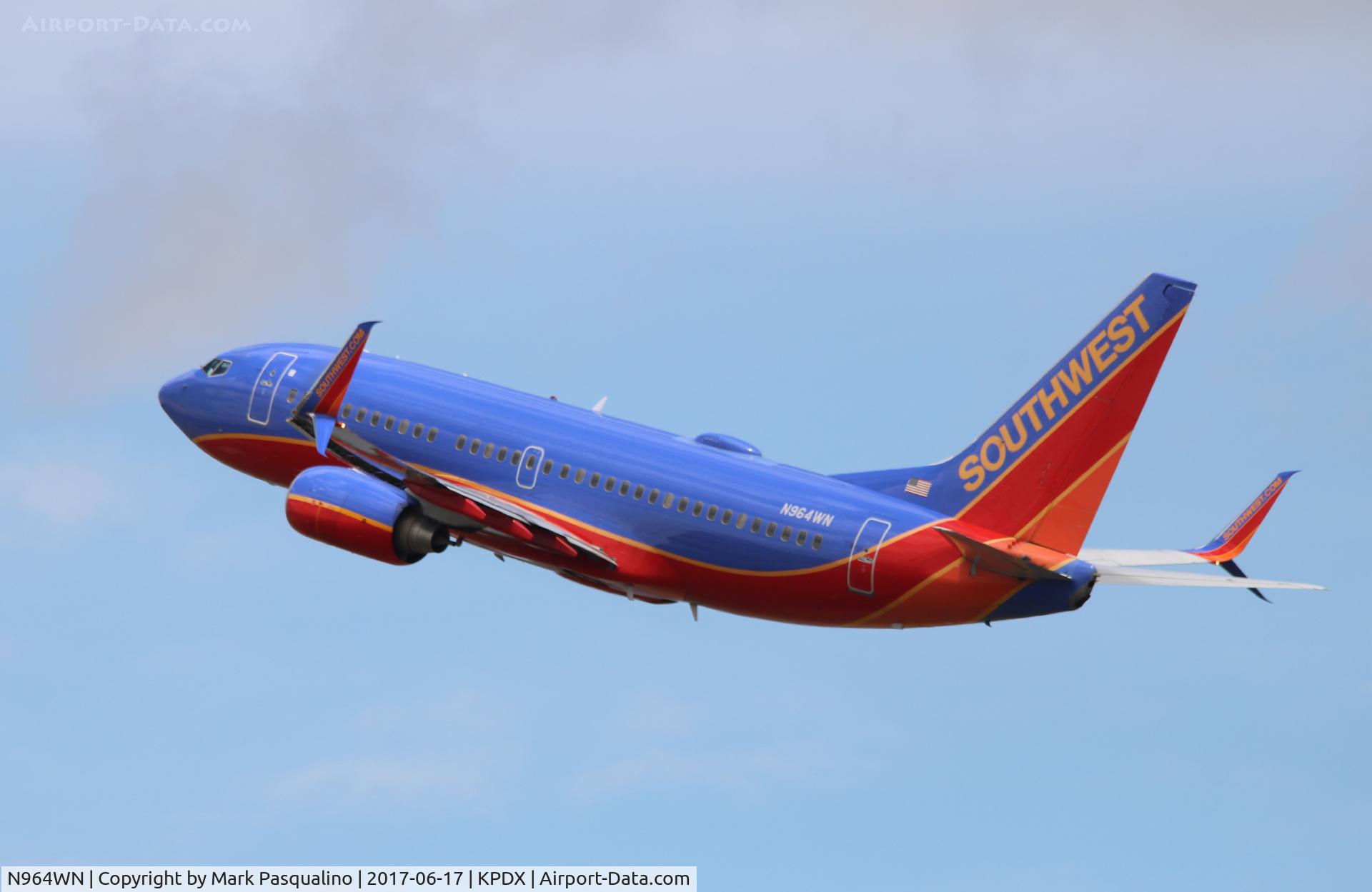 N964WN, 2011 Boeing 737-7H4 C/N 36965, Boeing 737-700