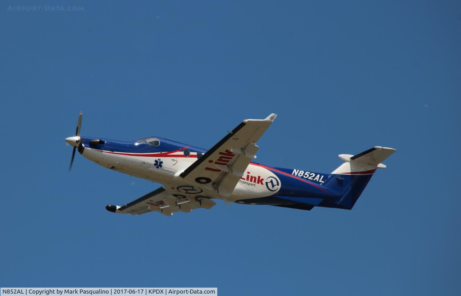 N852AL, 1998 Pilatus PC-12/45 C/N 213, Pilatus PC-12/45