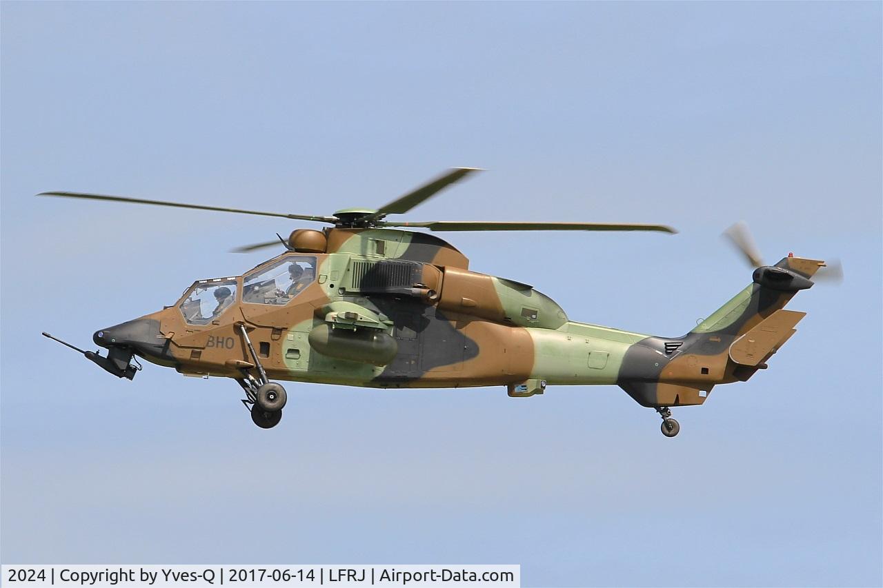 2024, Eurocopter EC-665 Tigre HAP C/N 2024, Eurocopter EC-665 Tigre HAP, On display, Landivisiau Naval Air Base (LFRJ) Tiger Meet 2017