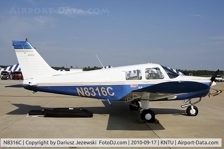 N8316C, 1975 Piper PA-28-140 C/N 28-7625101, Piper PA-28-140 Cherokee CN 28-7625101, N8316C